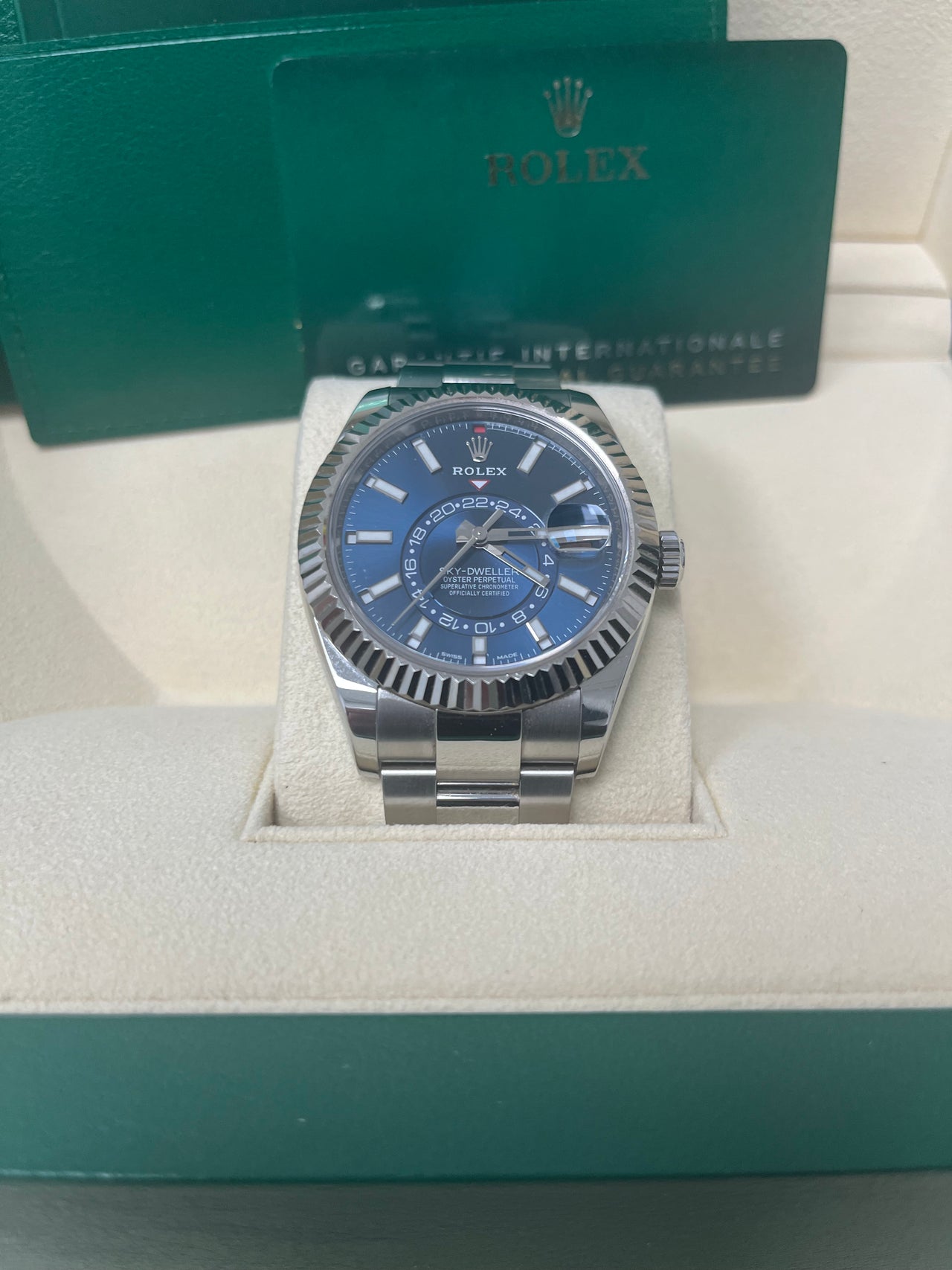 Rolex Sky-Dweller 42 mm Oystersteel and white gold 336934-0005 - Image 2