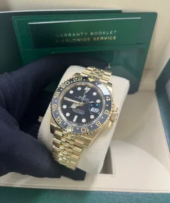 Alternative view of Rolex GMT-Master II  40 mm  yellow gold 126718grnr-0001