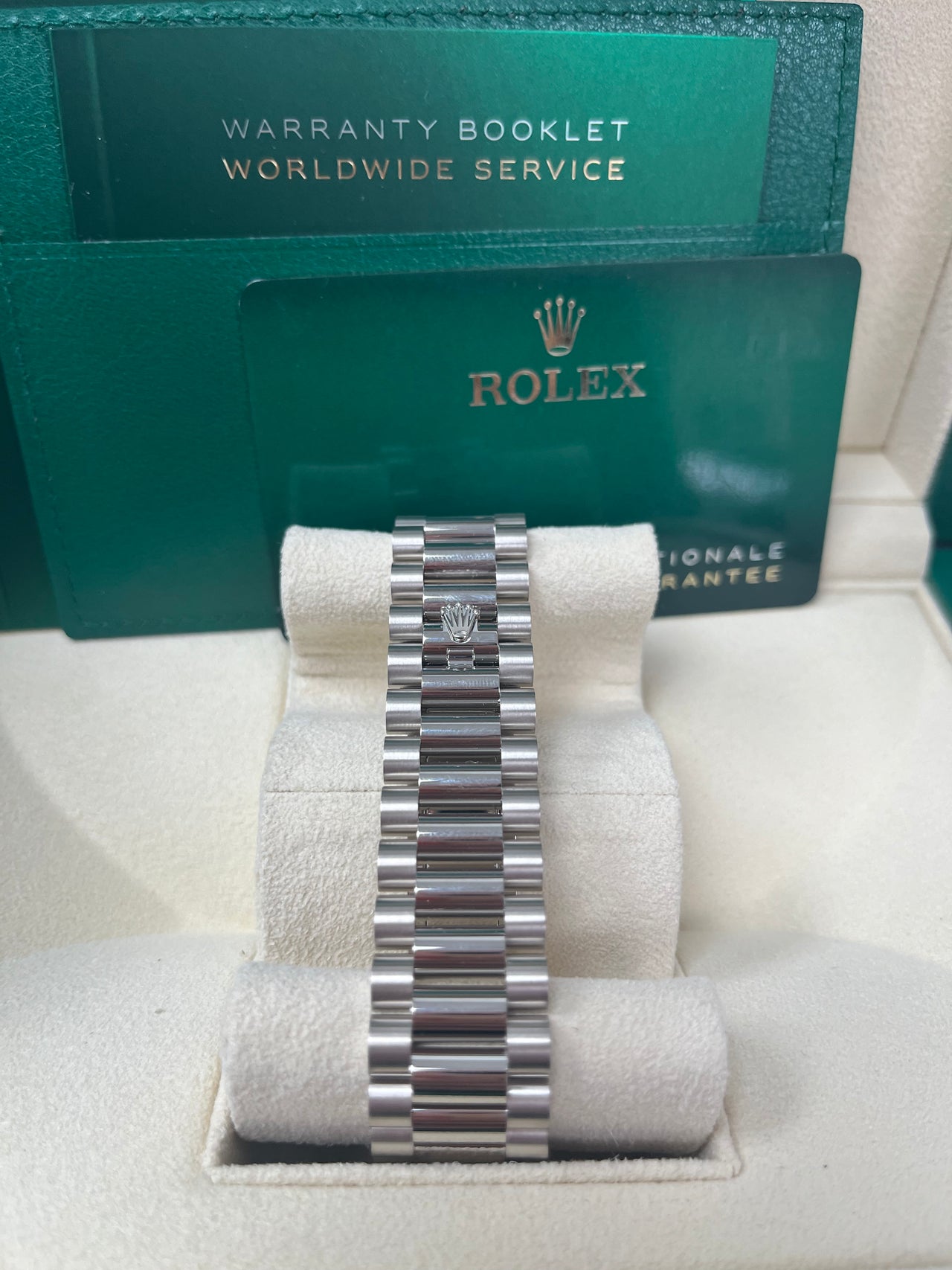 Rolex Day-Date 40 40 mm white gold 228239-0055 - Image 5