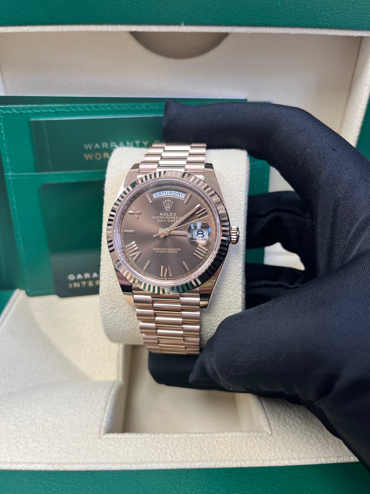 Rolex Day-Date 40 40 mm Everose gold 228235-0002 - Image 3