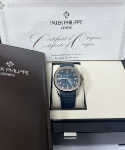 Alternative view of DATE. SWEEP SECONDS. White gold 5168G-001