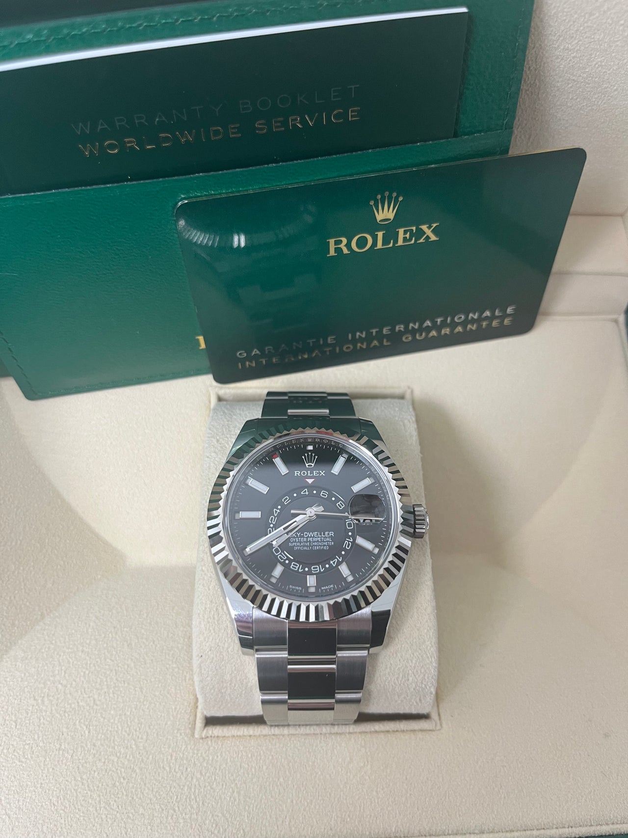 Rolex Sky-Dweller 42 mm Oystersteel and white gold 336934-0007 - Image 3