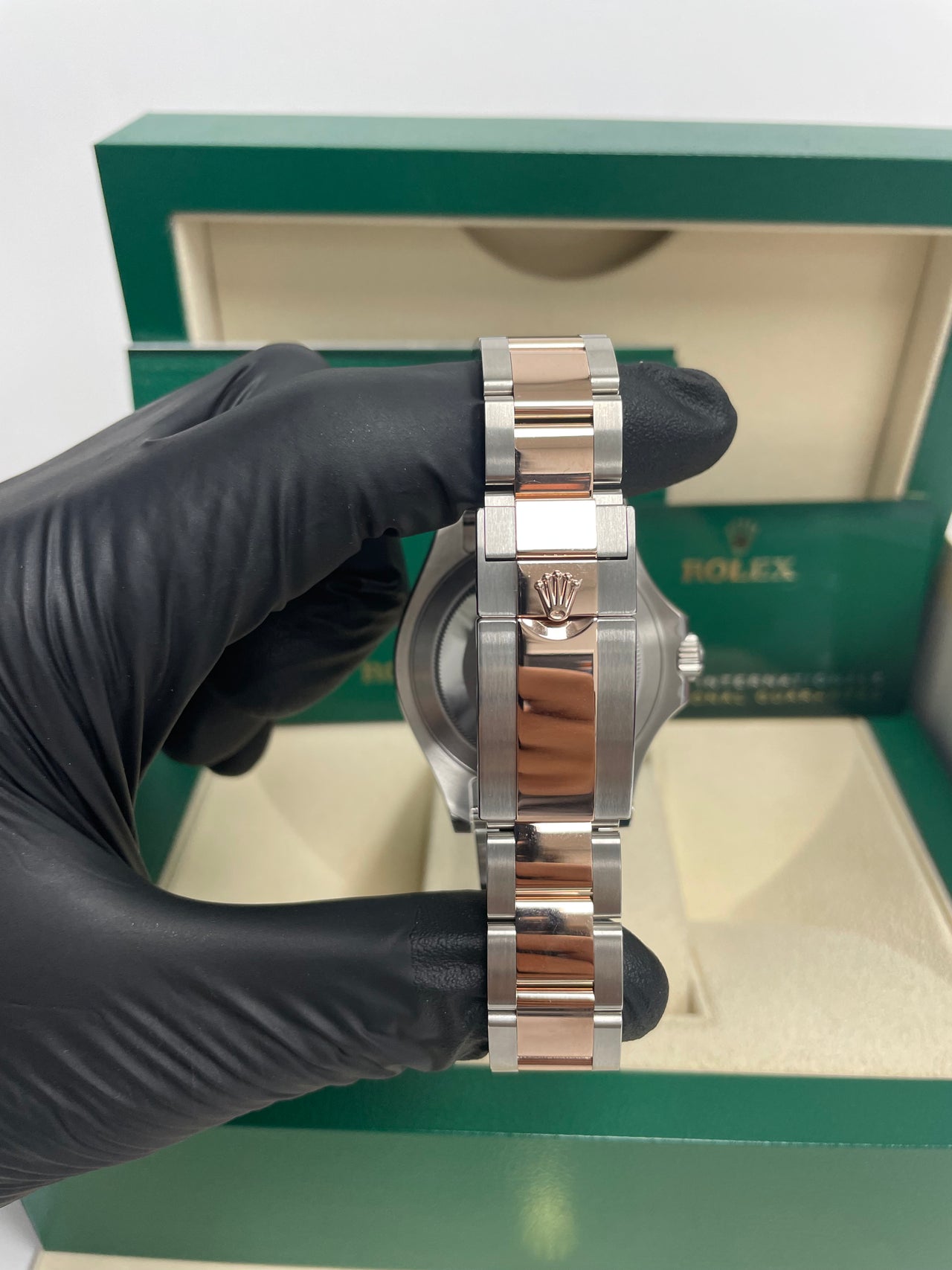 Rolex Yacht-Master 40 40 mm Oystersteel and Everose gold 126621-0001 - Image 4