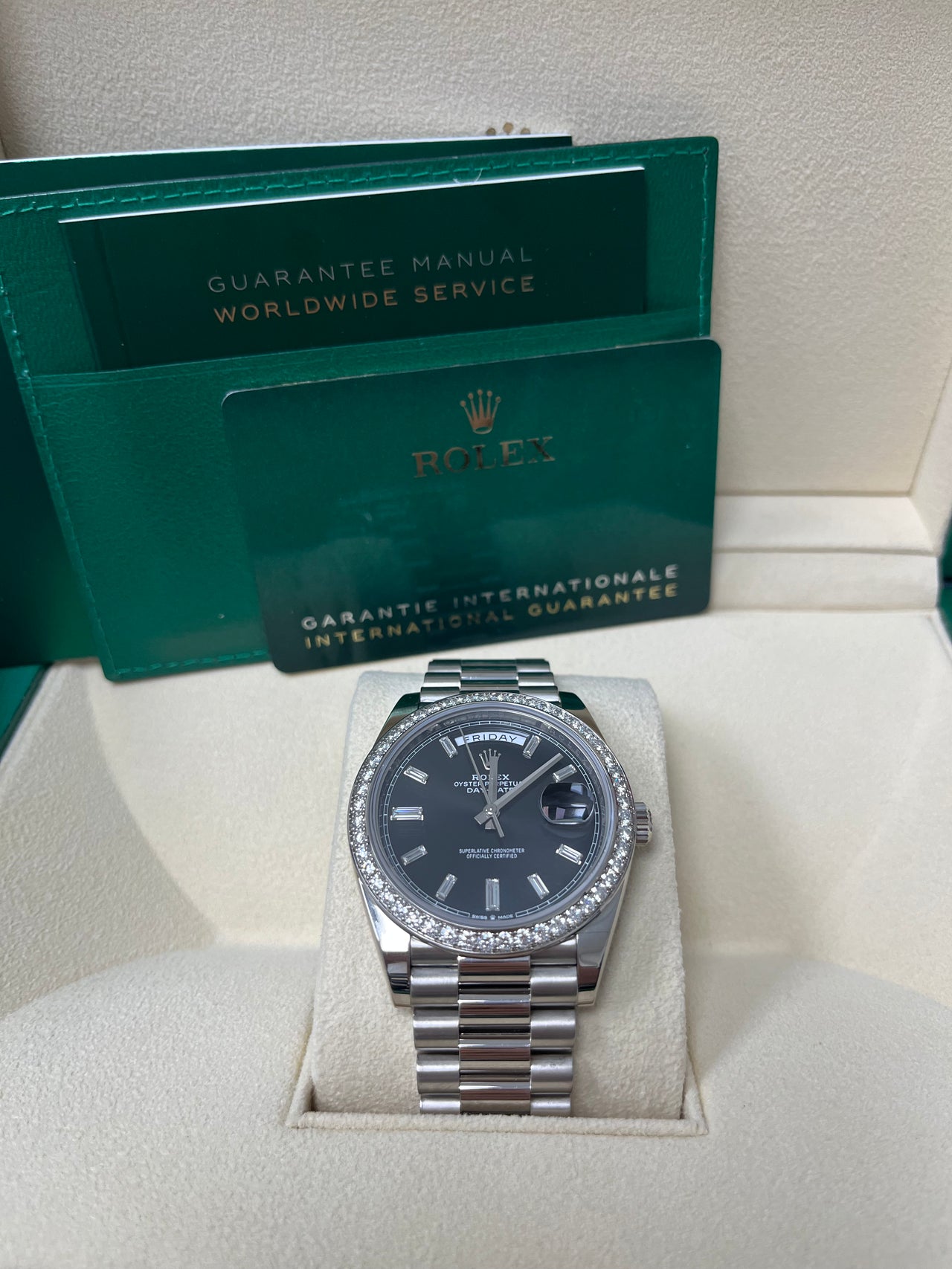 Rolex Day-Date 40 40 mm white gold and diamonds 228349rbr-0003 - Image 3