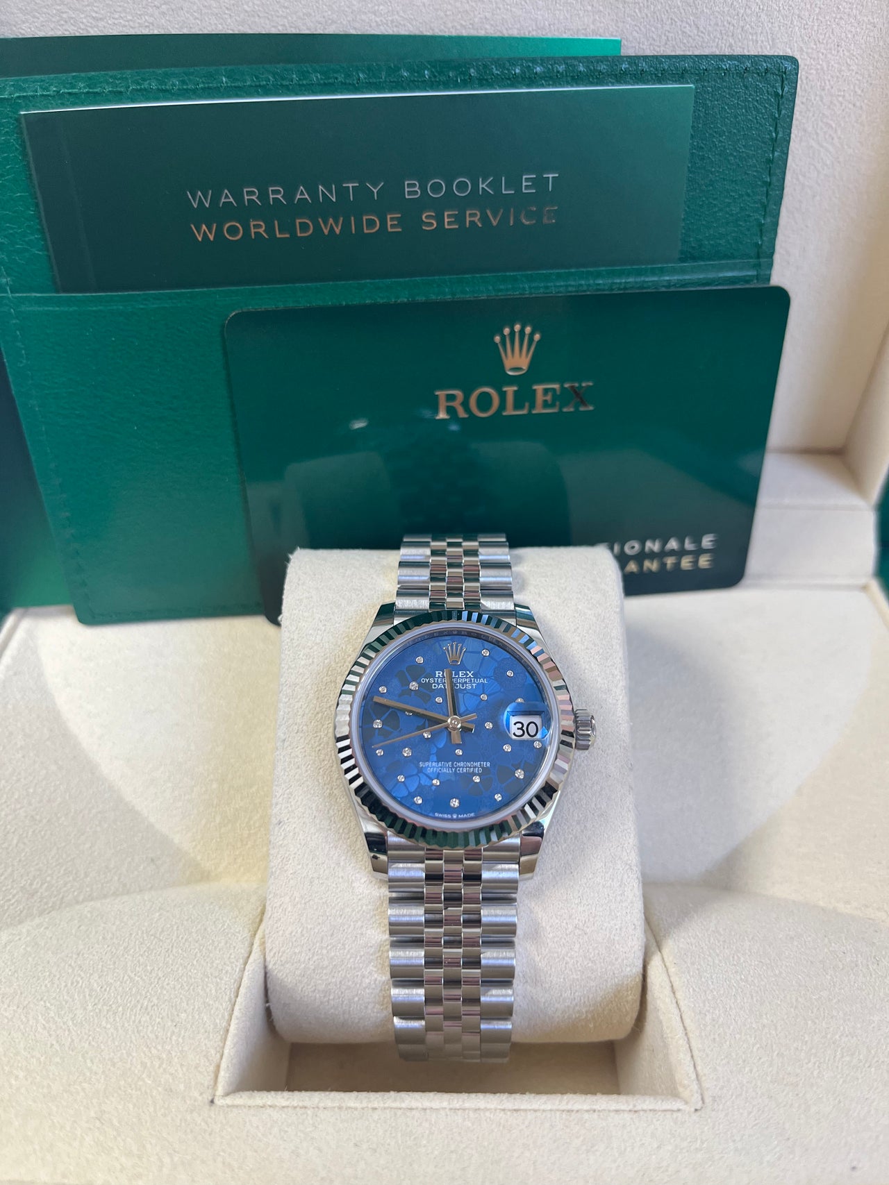 Rolex Datejust 31mm New 2022 Model Oystersteel and White Gold Jubilee Bracelet (Reference 278274) - Image 4