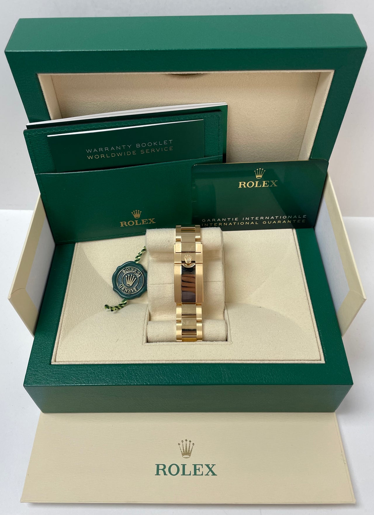 Rolex Yellow Gold Cosmograph Daytona 40 Watch - White Index Dial (Ref # 116508) - Image 3