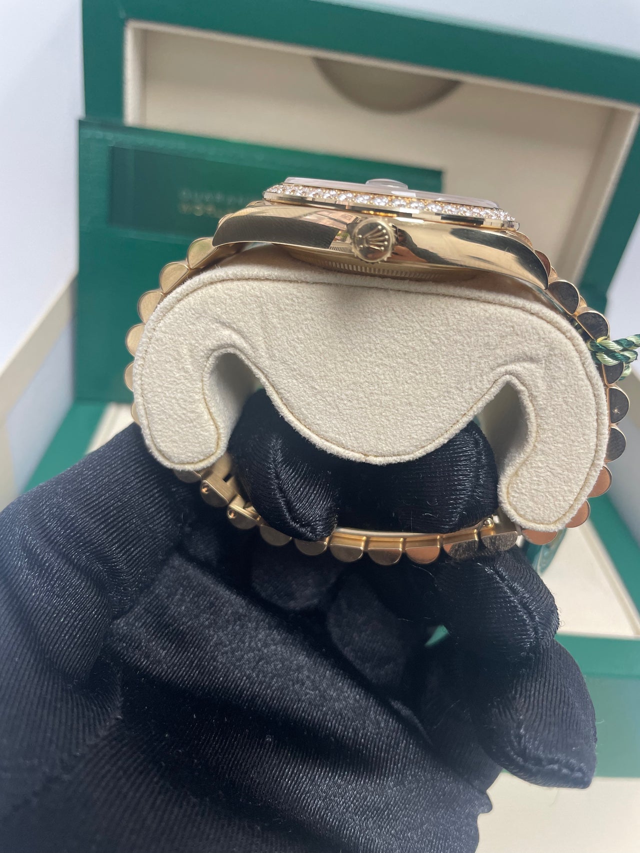 Rolex Day-Date 40 40 mm yellow gold and diamonds 228348rbr-0001 - Image 7