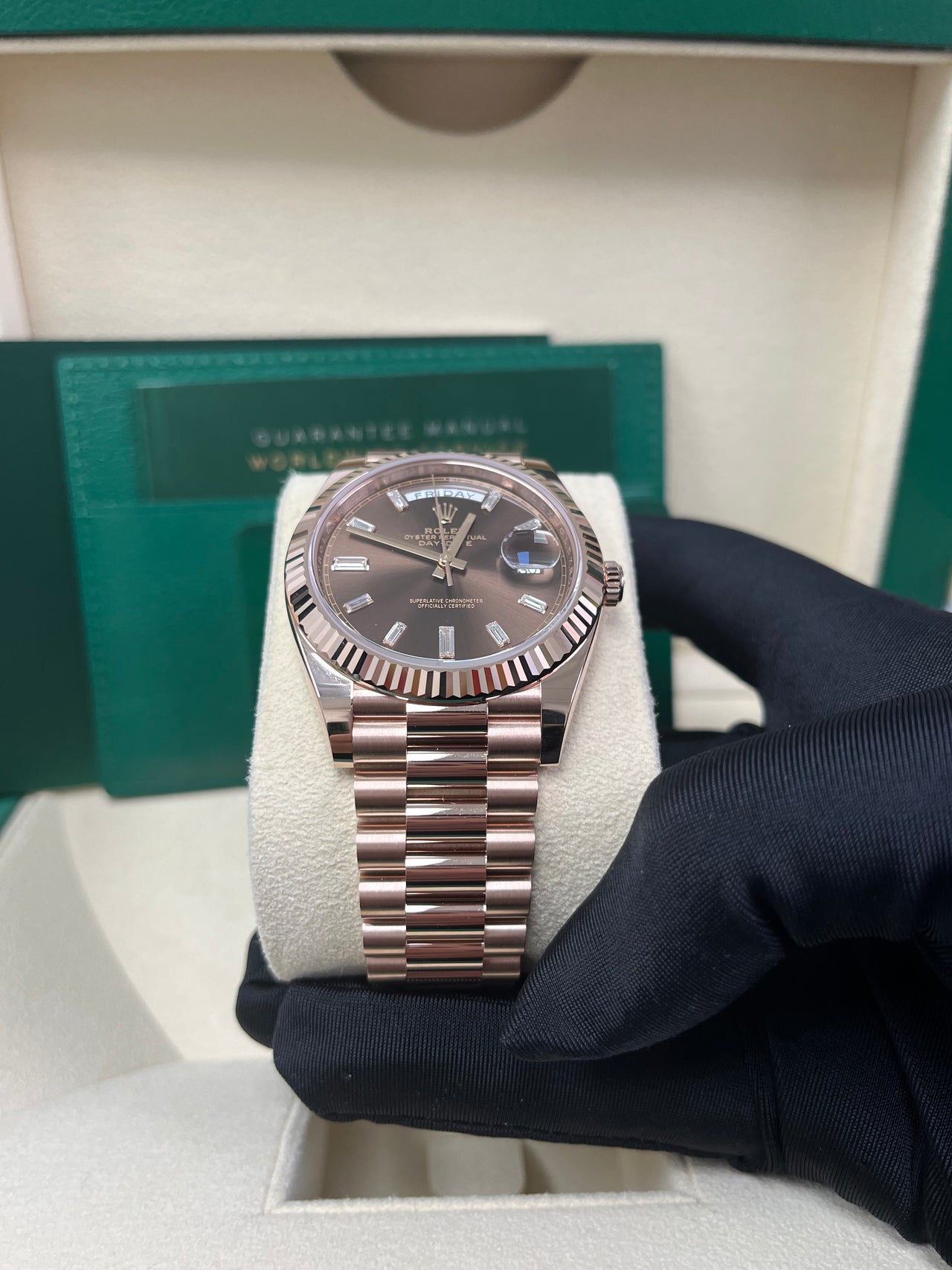 Rolex Day-Date 40 40 mm Everose gold 228235-0003 - Image 4