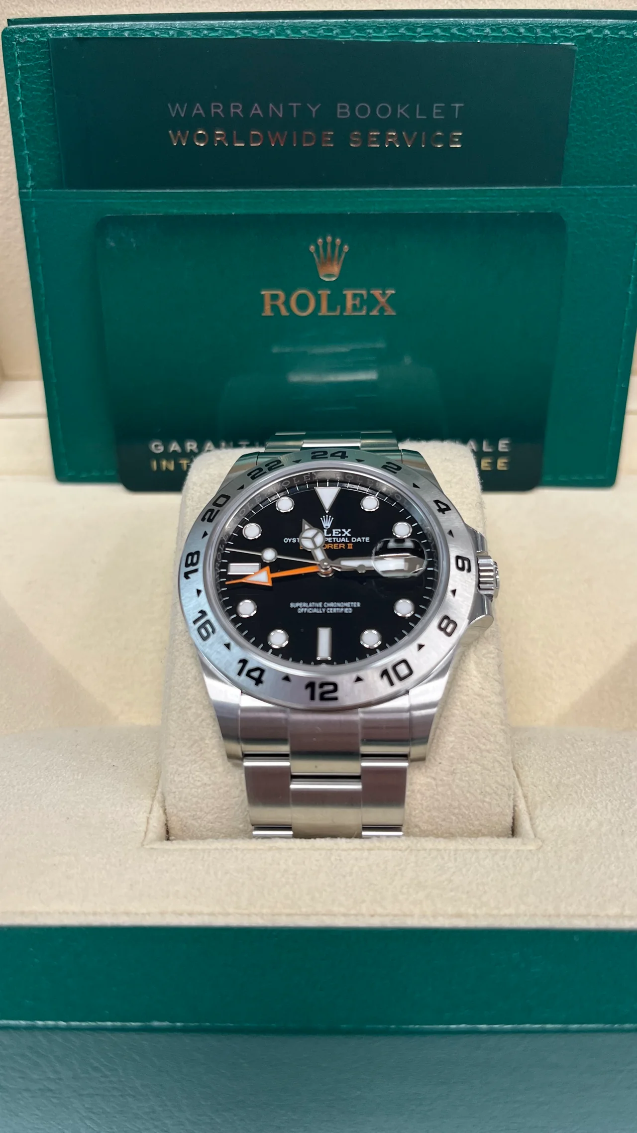 Rolex Explorer II 42 mm Oystersteel 226570-0002 - Image 2