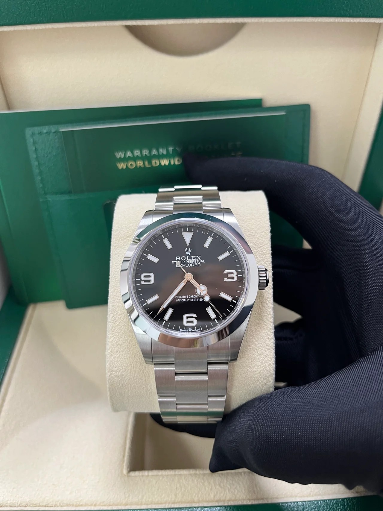 Rolex Explorer 40 40 mm Oystersteel 224270-0001 - Image 4