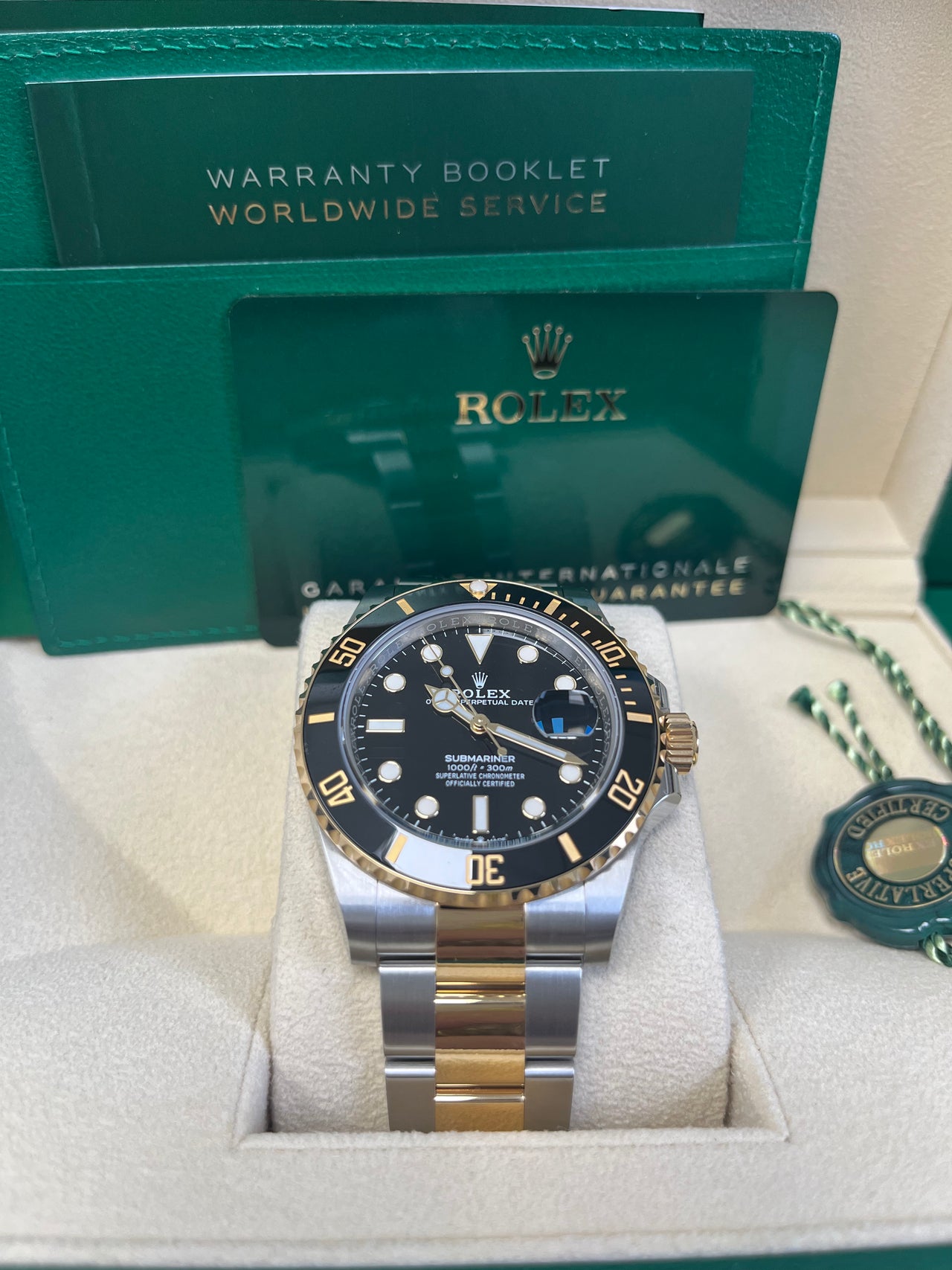 Rolex Submariner Date 41 mm Oystersteel and yellow gold 126613ln-0002 - Image 2