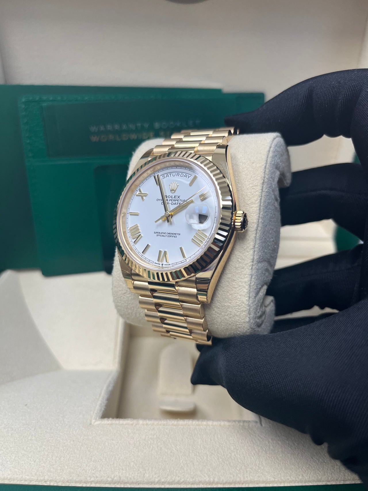 Rolex Day-Date 40 40 mm yellow gold 228238-0042 - Image 8
