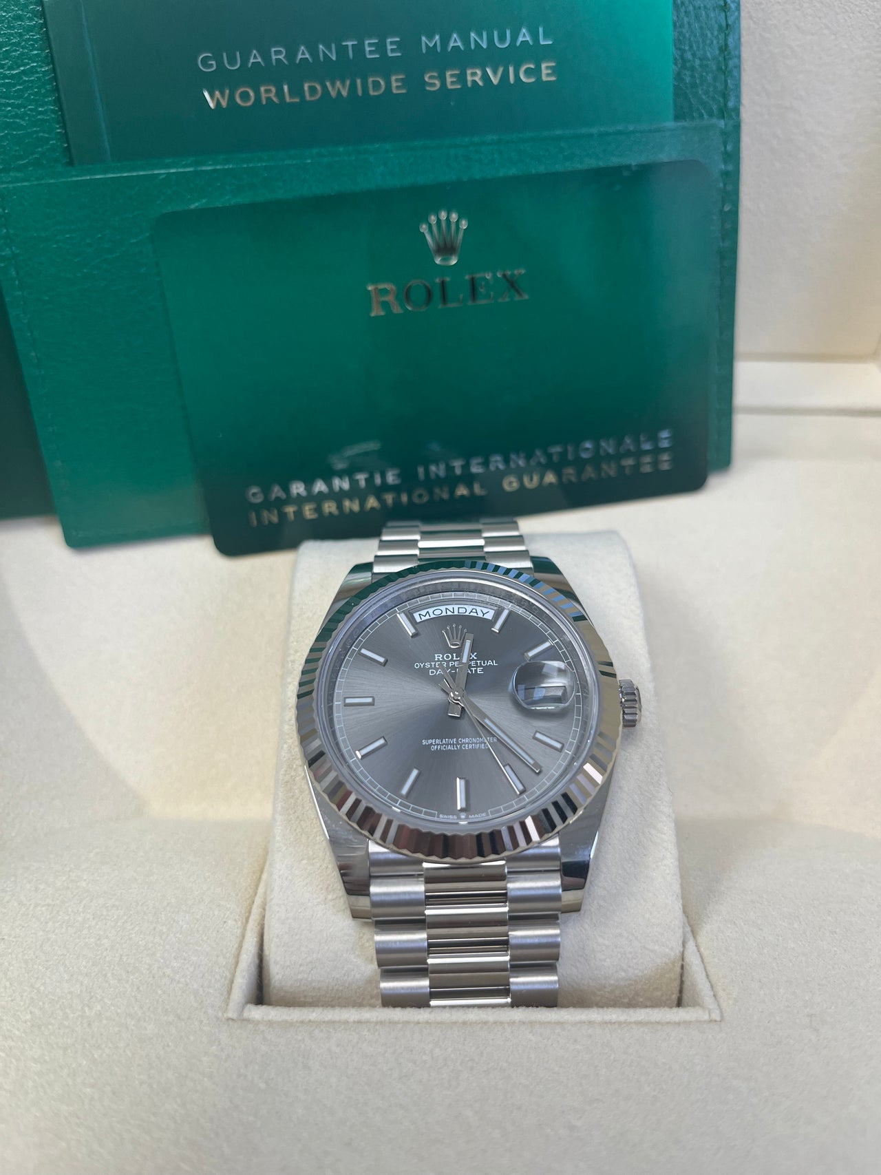 Rolex Day-Date 40 40 mm white gold 228239-0060 - Image 2