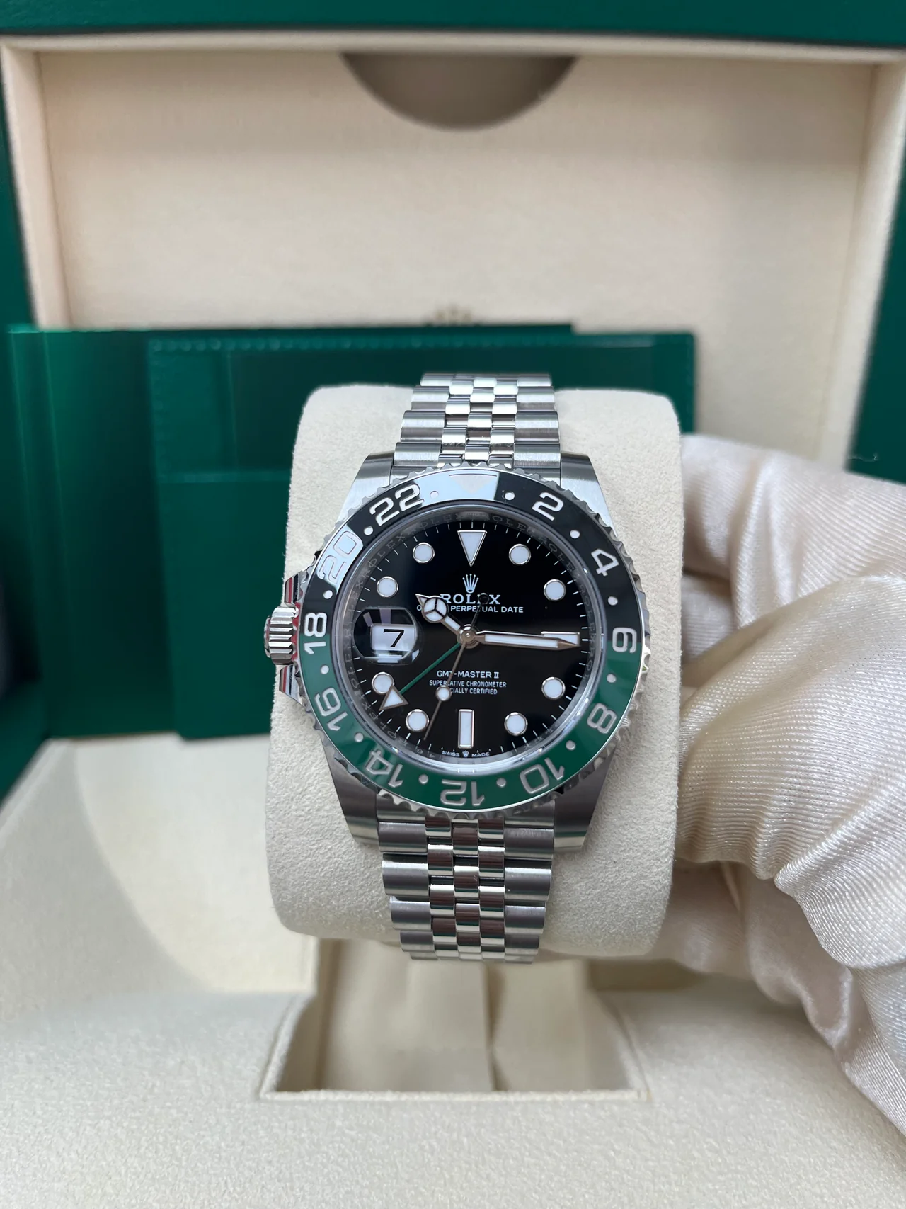 Rolex GMT-Master II 40 mm Oystersteel 126720vtnr-0002 - Image 6