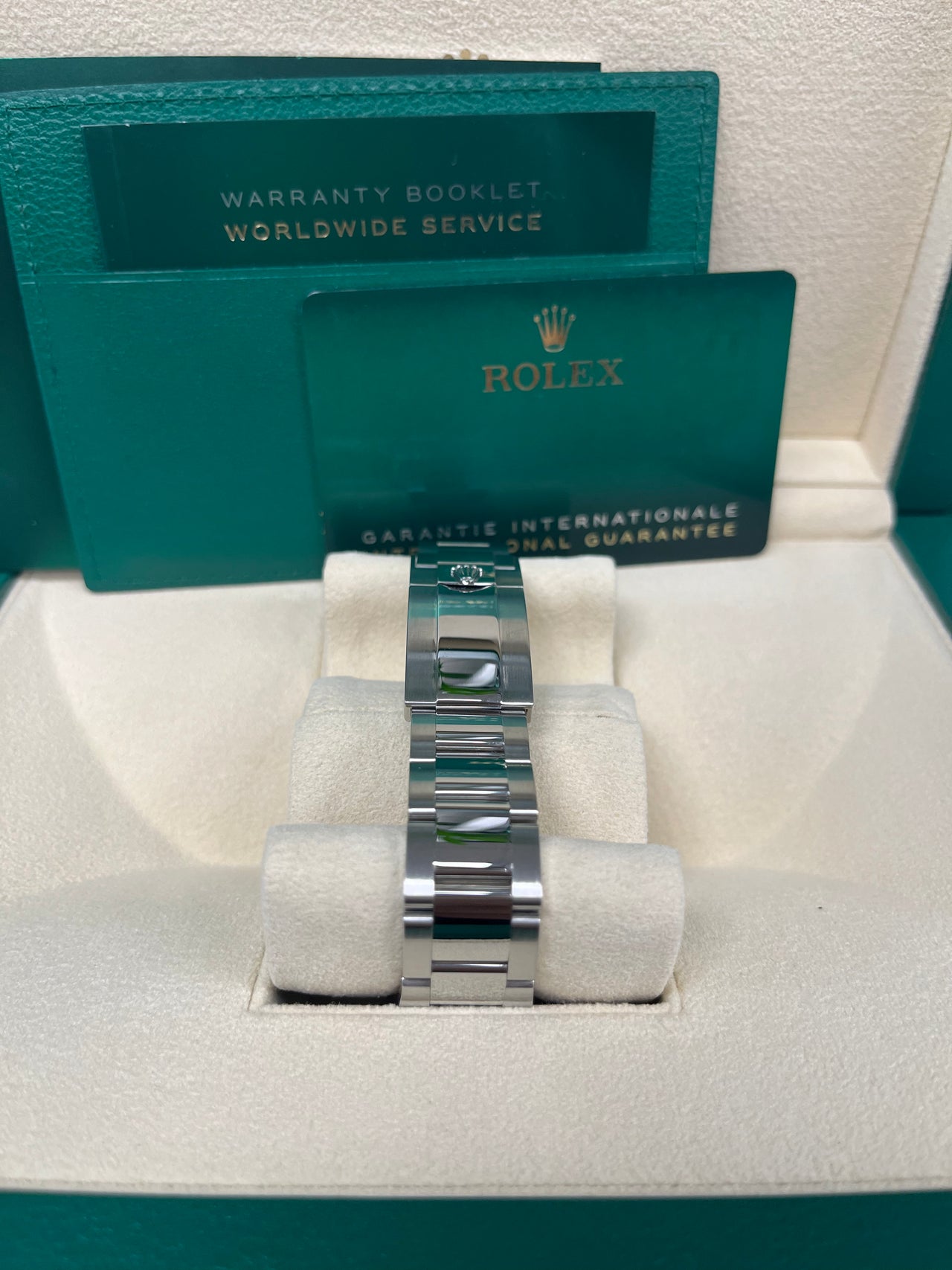 Rolex Panda Daytona 40mm - Stainless Steel - White Panda Index Dial - Ceramic Bezel (Ref# 116500LN) - Image 6