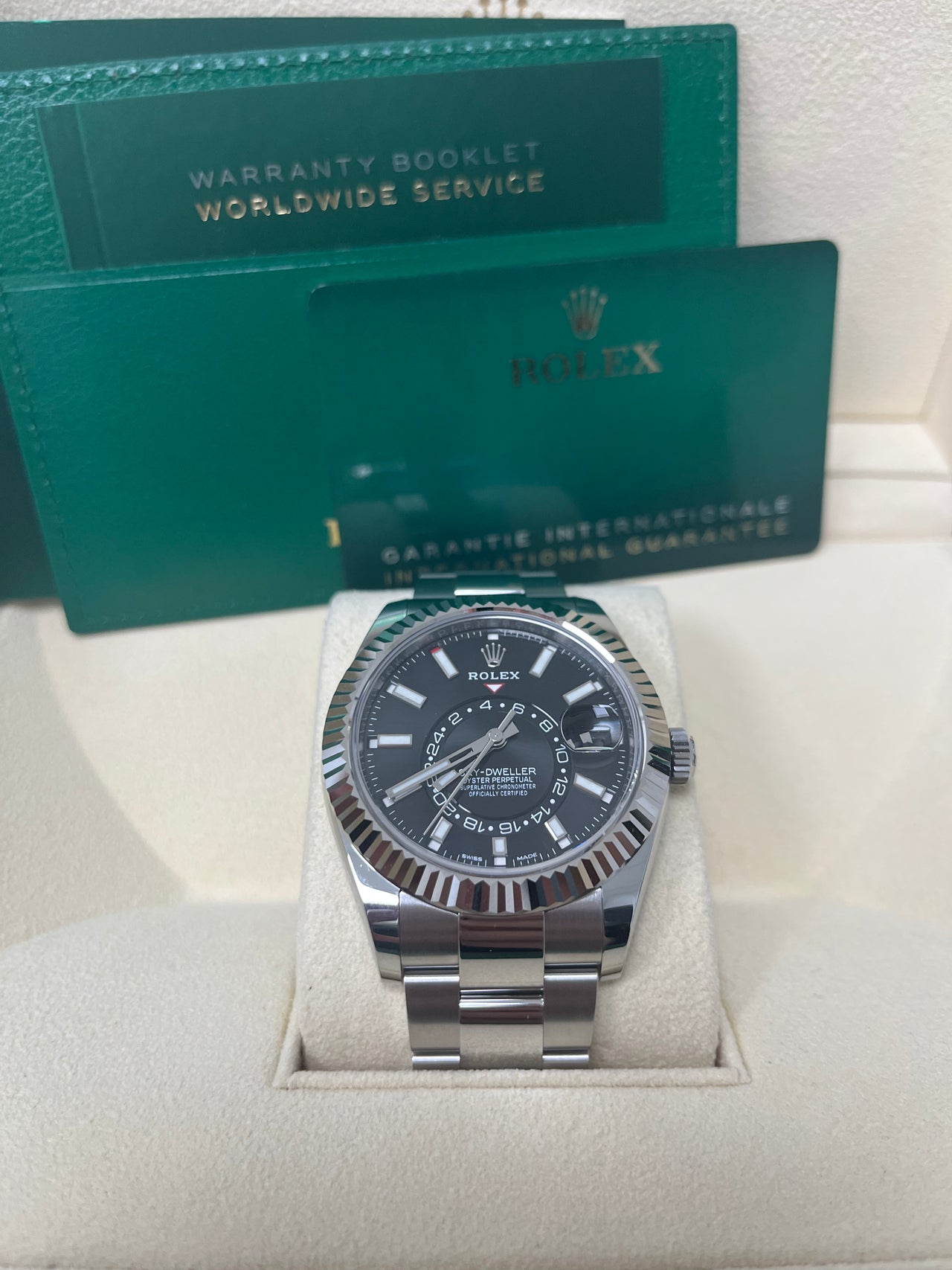 Rolex Sky-Dweller 42 mm Oystersteel and white gold 336934-0007 - Image 5