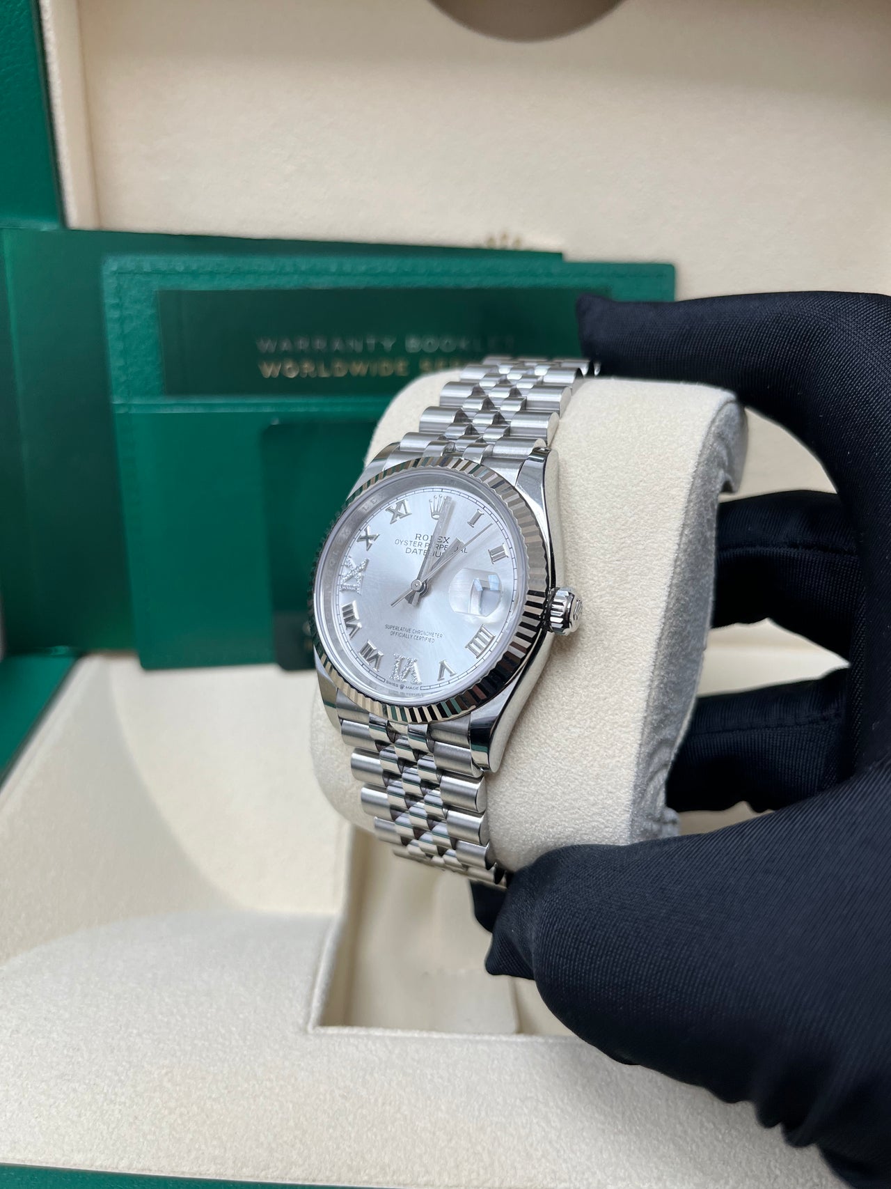 Rolex Datejust 36 Steel Datejust 36mm Fluted Bezel Silver Diamond Roman VI and IX Dial Jubilee 126234 - Image 8