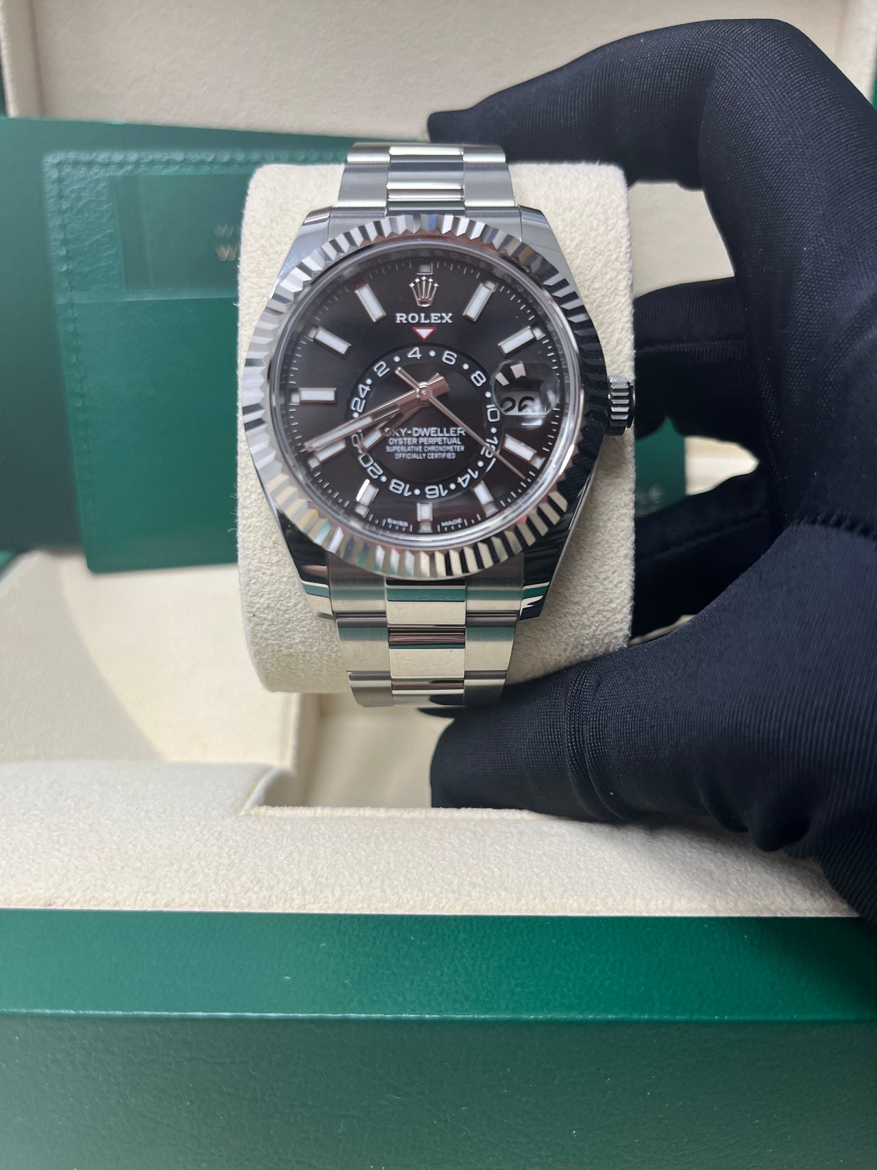 Rolex Sky-Dweller 42 mm Oystersteel and white gold 336934-0007 - Image 11