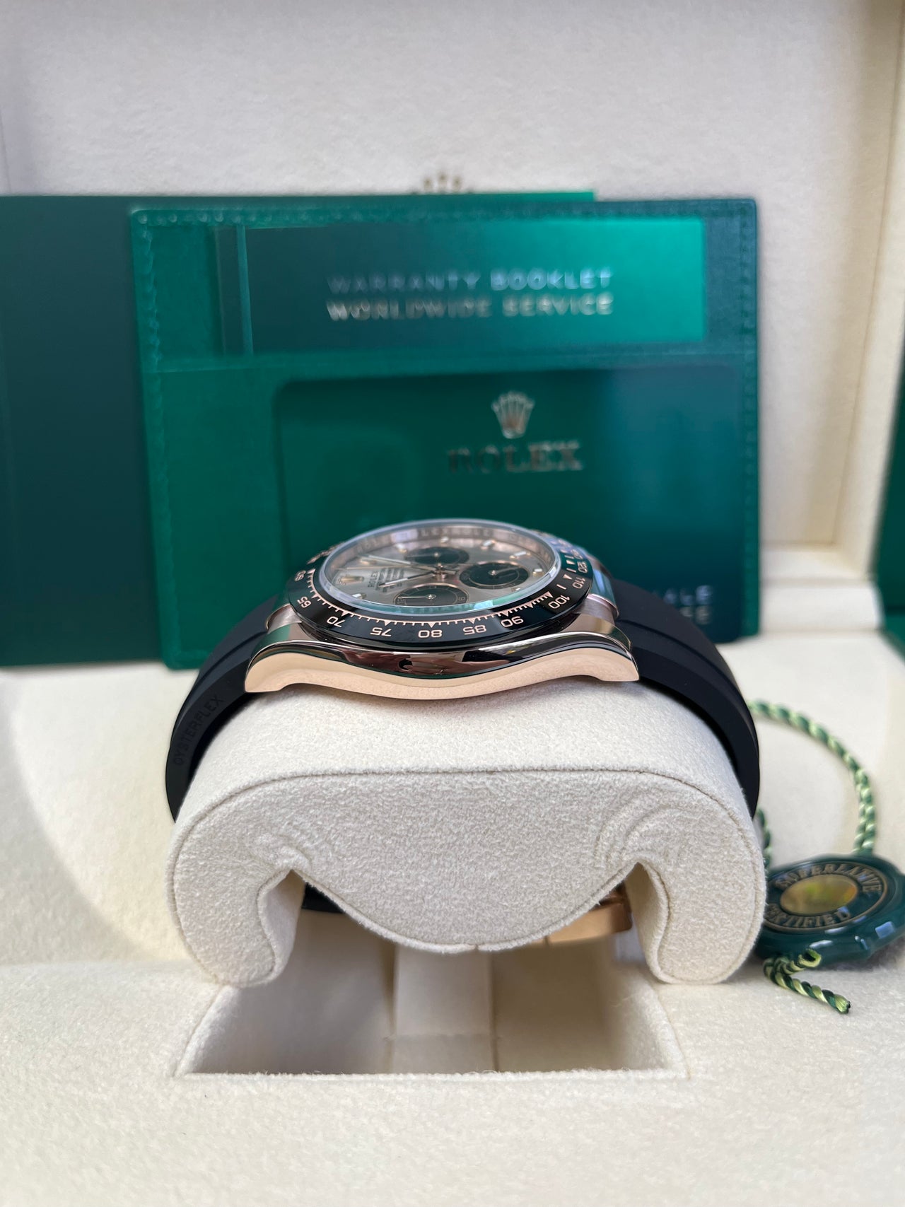 Rolex Cosmograph Daytona Rose Gold Dial Black Subdials Oysterflex (Reference # 116515ln) - Image 4