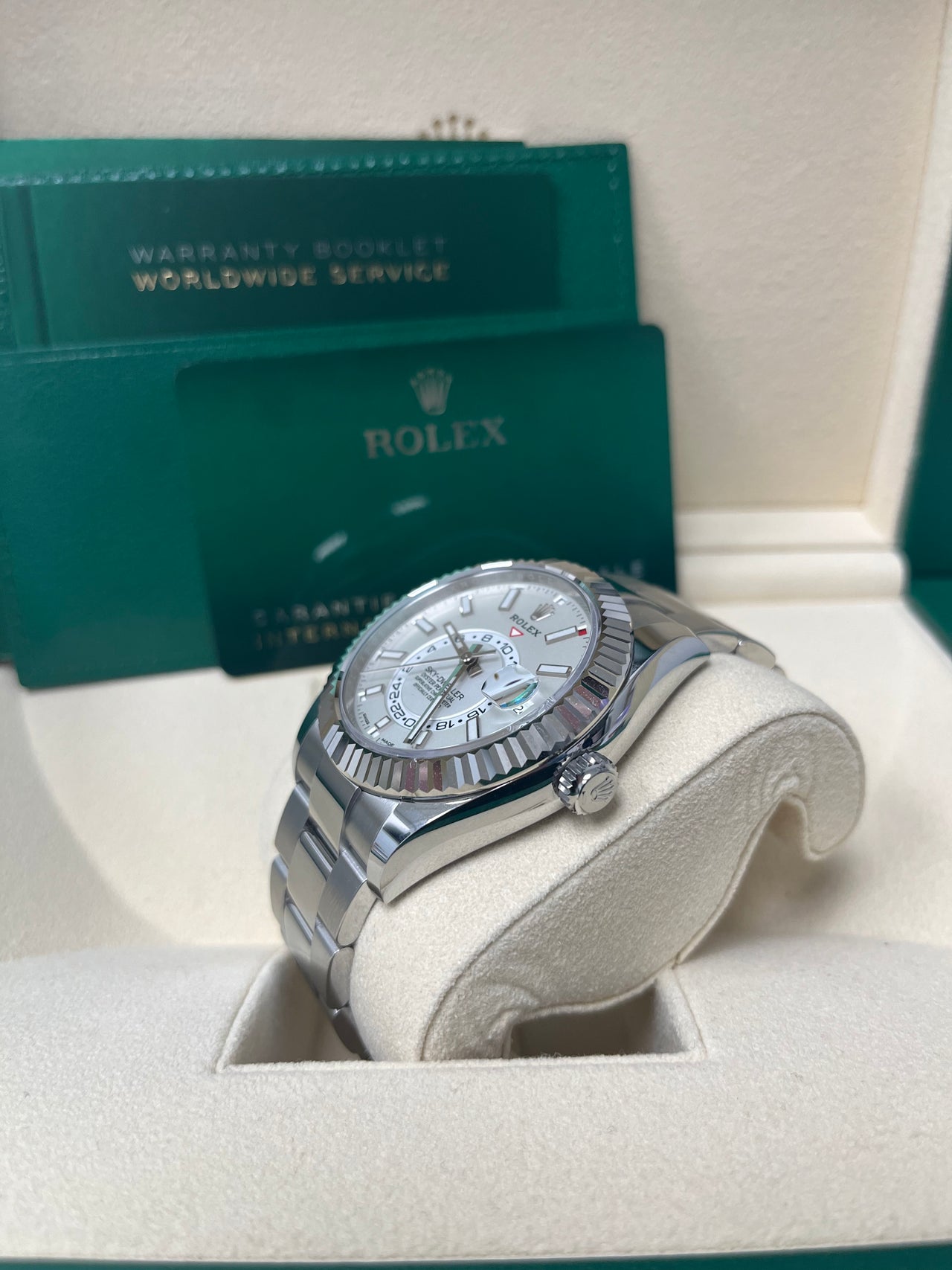Rolex Sky-Dweller 42 mm Oystersteel and white gold 336934-0003 - Image 11
