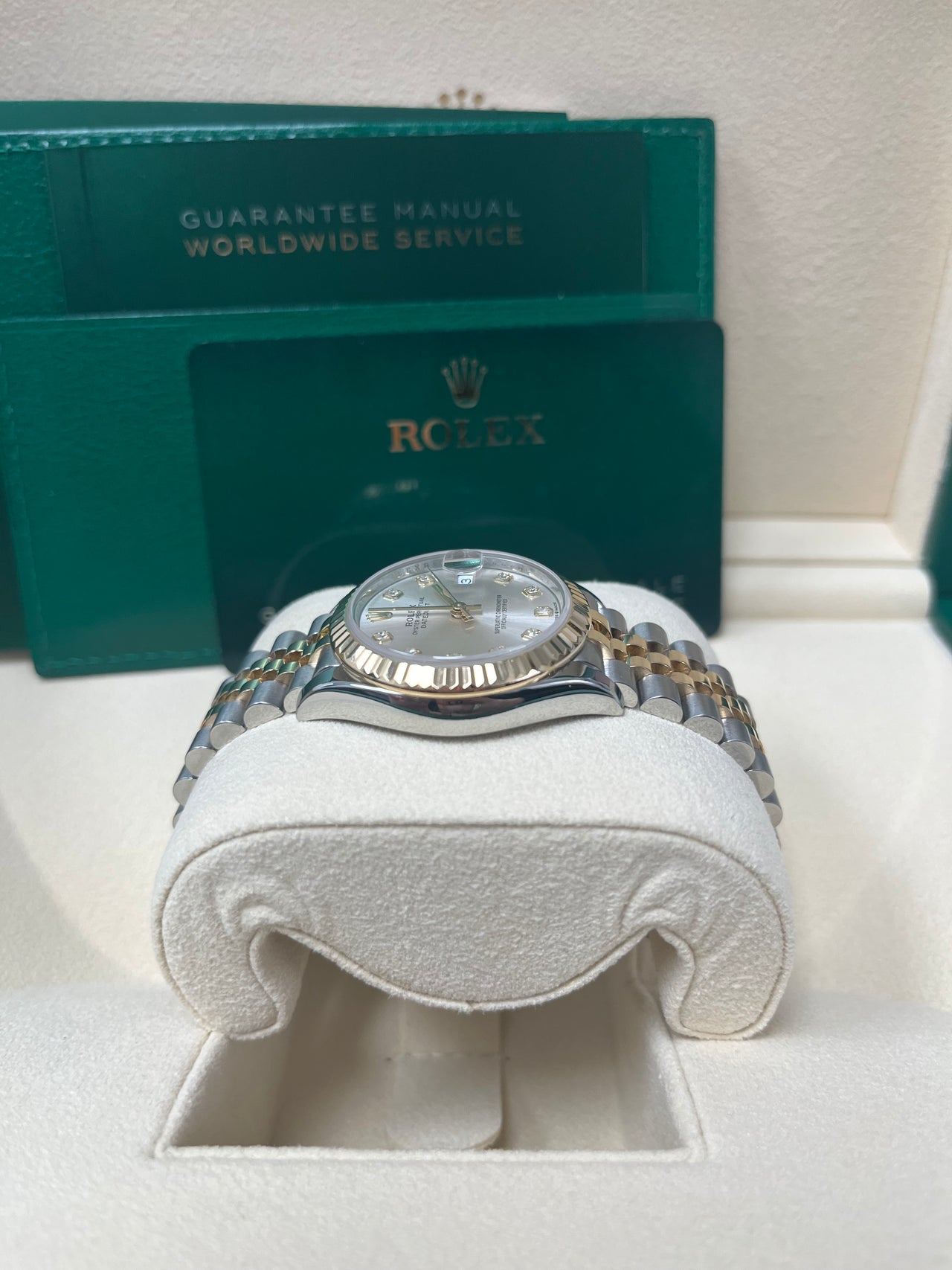 Rolex Datejust 31 Steel and Yellow Gold Datejust 31mm - Fluted Bezel - Silver Diamond Dial - Jubilee 278273 - Image 6