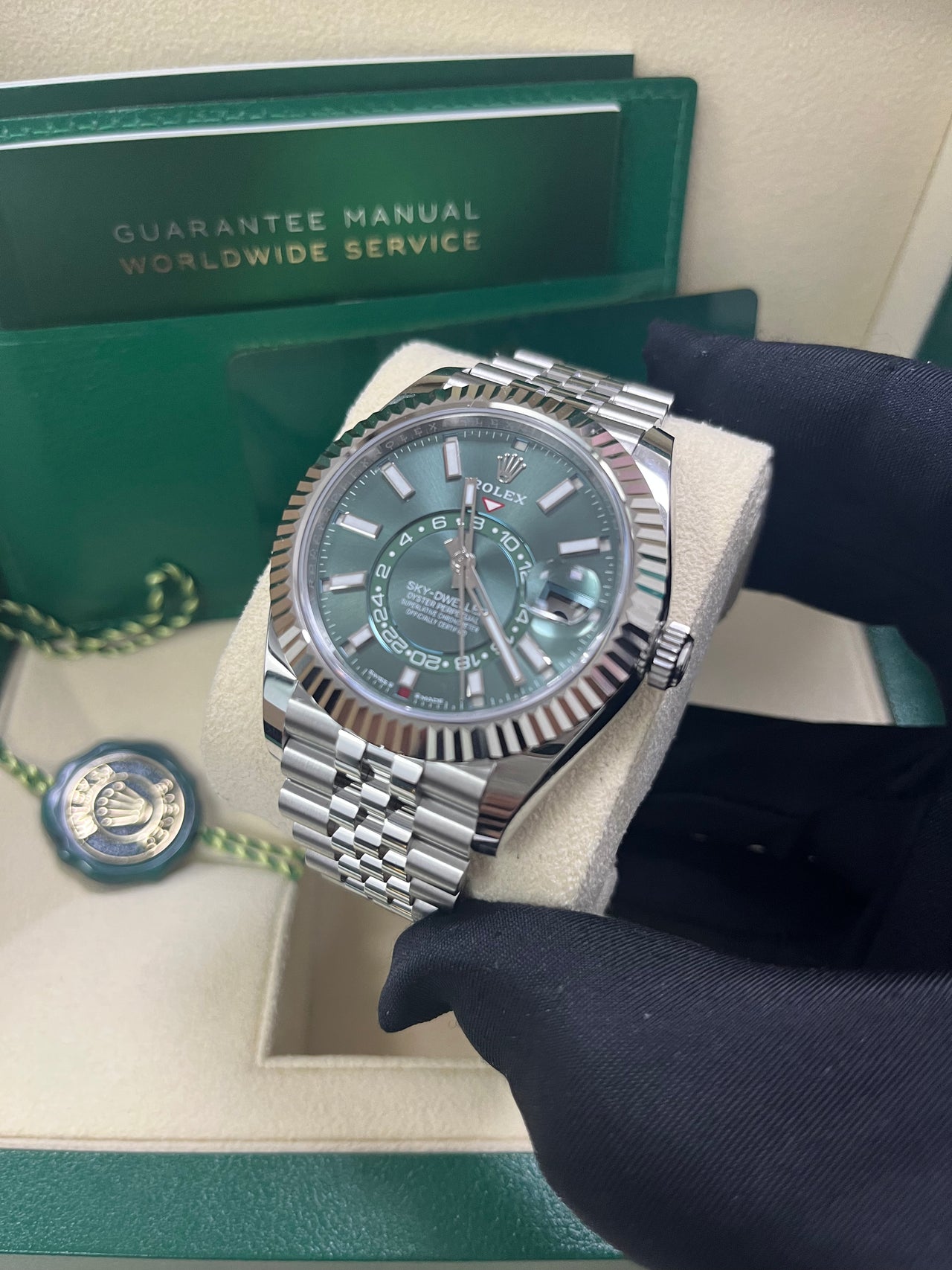 Rolex Sky-Dweller 42 mm Oystersteel and white gold 336934-0002 - Image 11