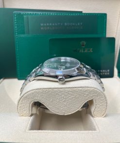 Alternative view of Rolex Datejust 41 41 mm Oystersteel 126300-0014