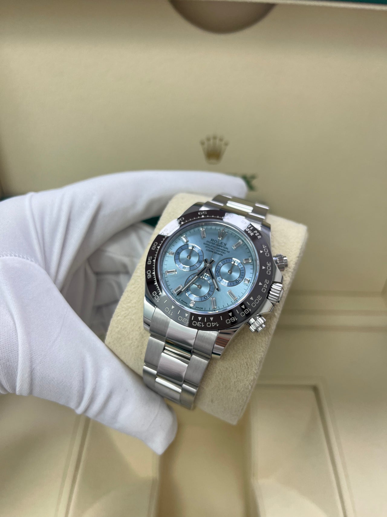 Rolex Daytona Platinum 40mm Ice Blue Diamond Baguette Dial (Ref # 116506) - Image 7