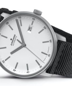 Alternative view of FORM A Titan