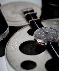 Alternative view of KLOK 01 Black Minimal