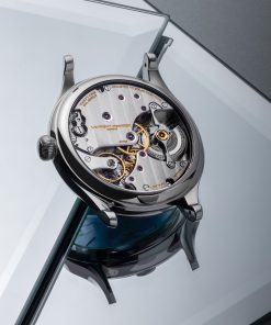 Alternative view of Classic Auto Horizon