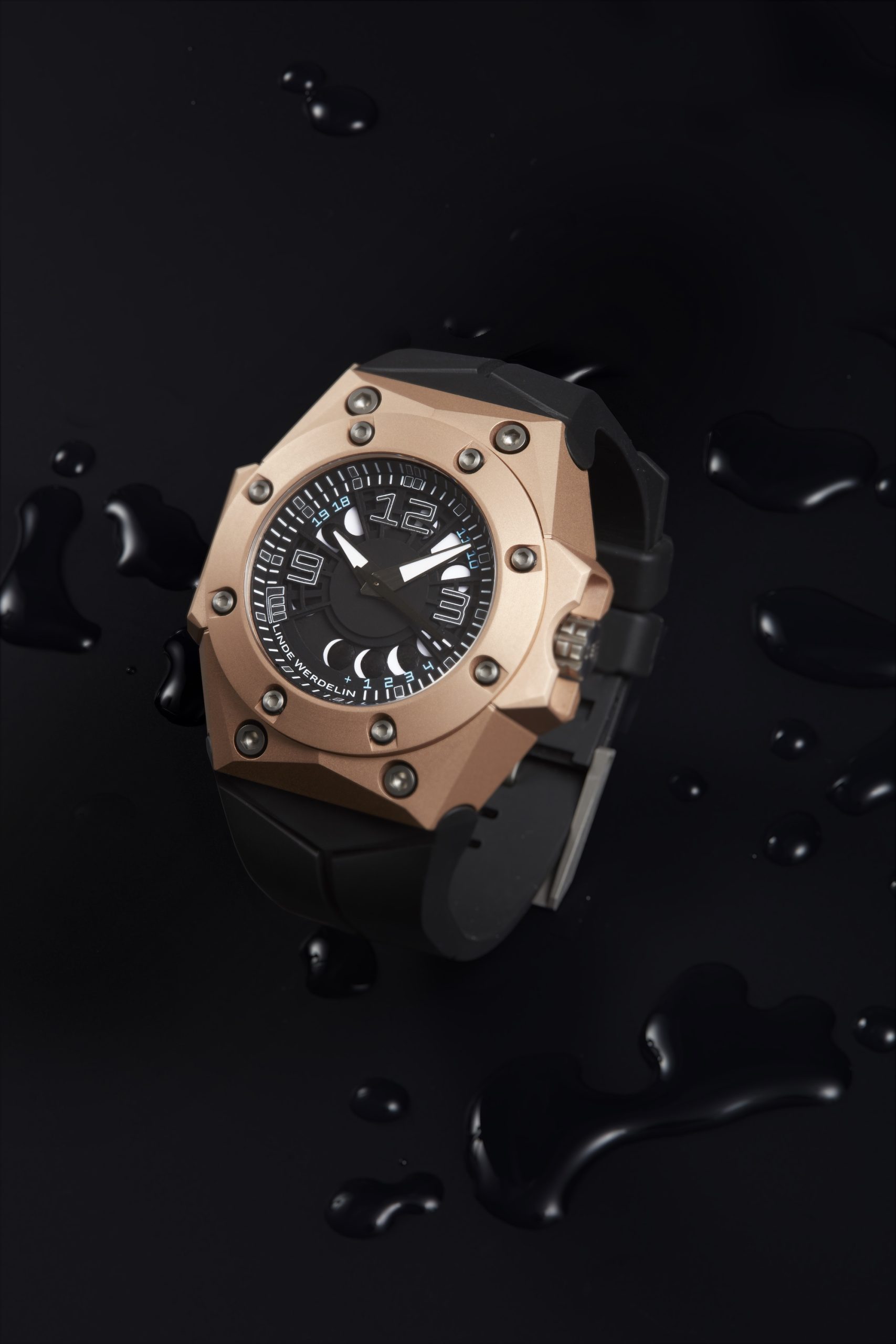 Oktopus Moon Gold Black Ink - Image 4