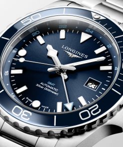 Alternative view of Hydroconquest GMT 43