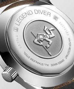 Alternative view of Legend Diver