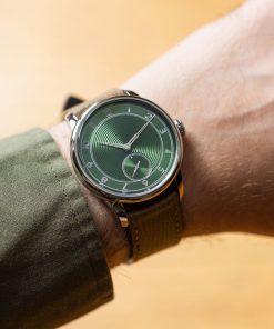 Alternative view of Excellence La Petite Seconde Metropolis Louis Erard x The Horophile Metropolis Green