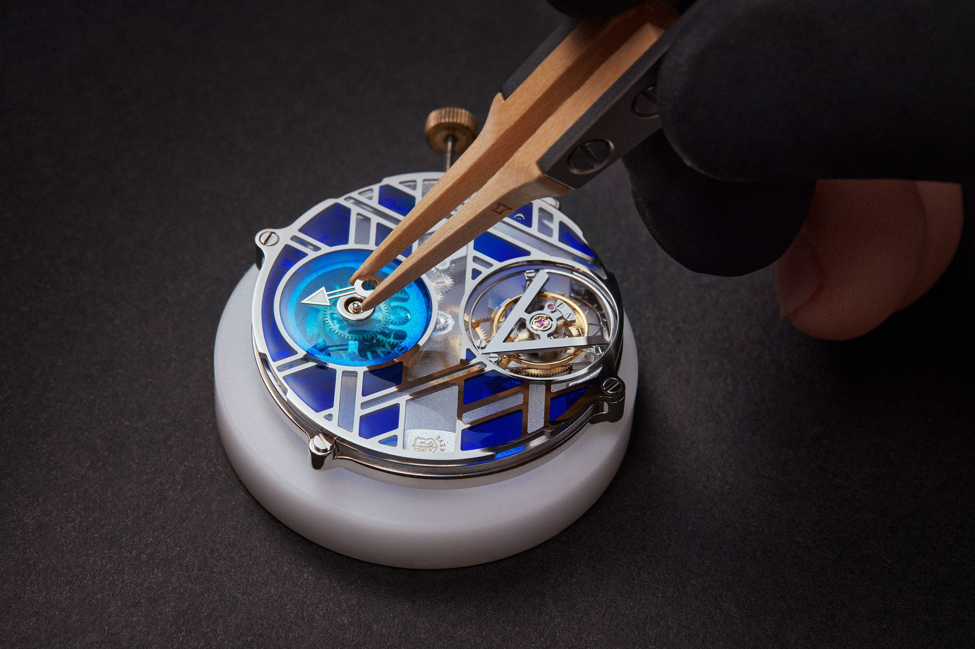 Voyager Flying Tourbillon Poinçon de Genève Plique-à-Jour - Image 10