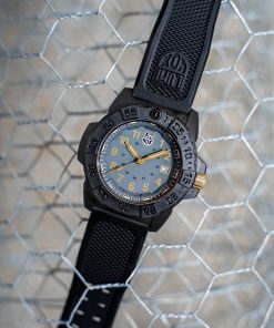 Alternative view of Navy Seal 3500 Series