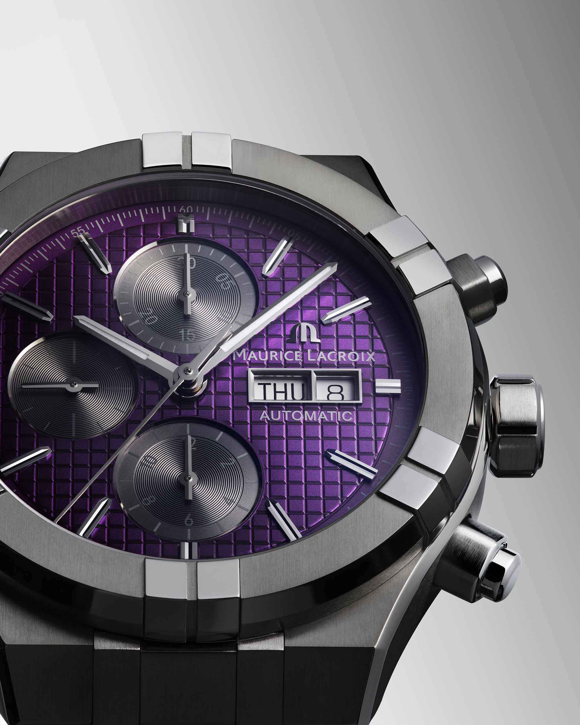 Aikon Automatic Titanium Chronograph 42 - Image 2