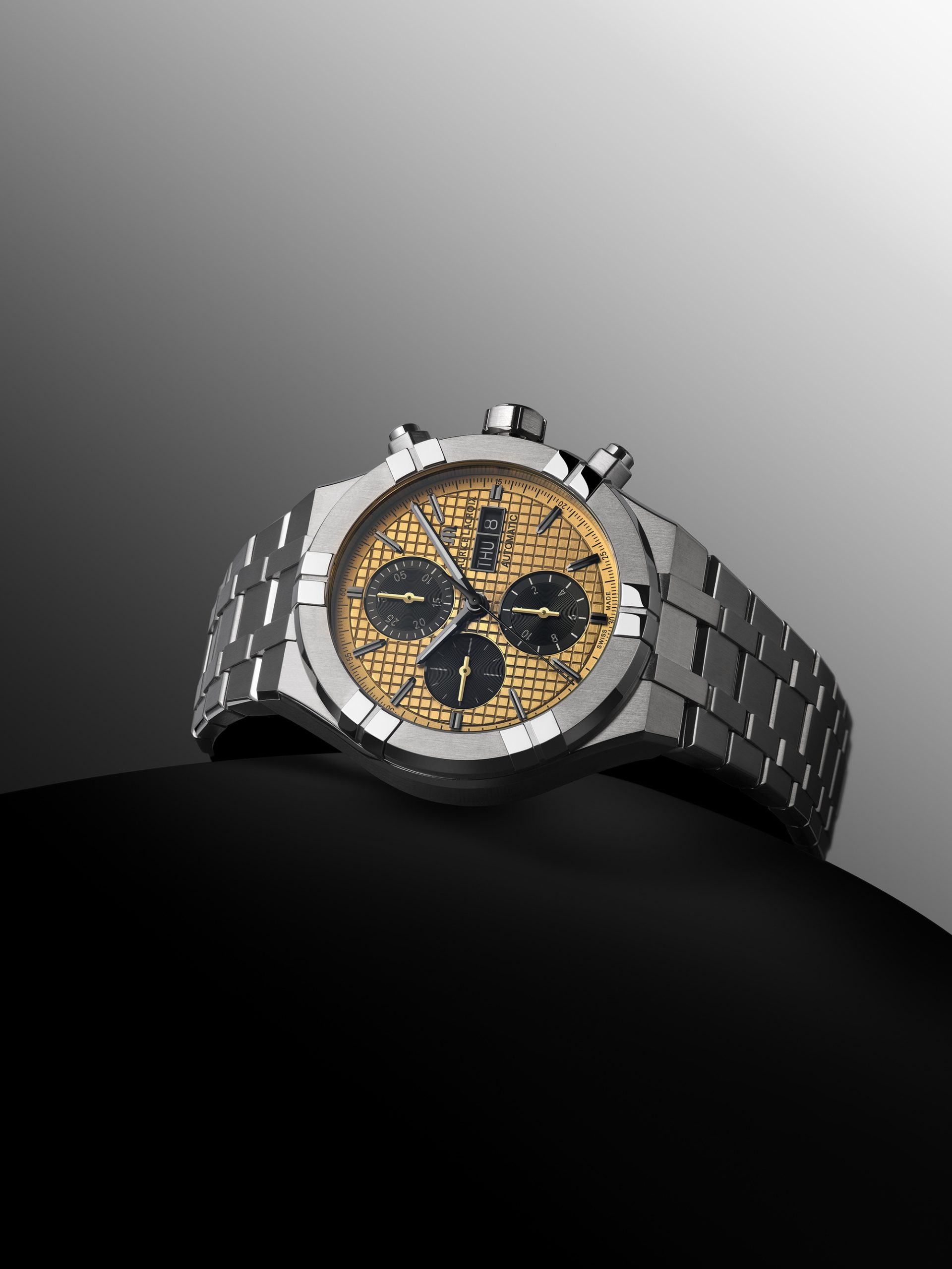 Aikon Automatic Titanium Chronograph 42 - Image 2