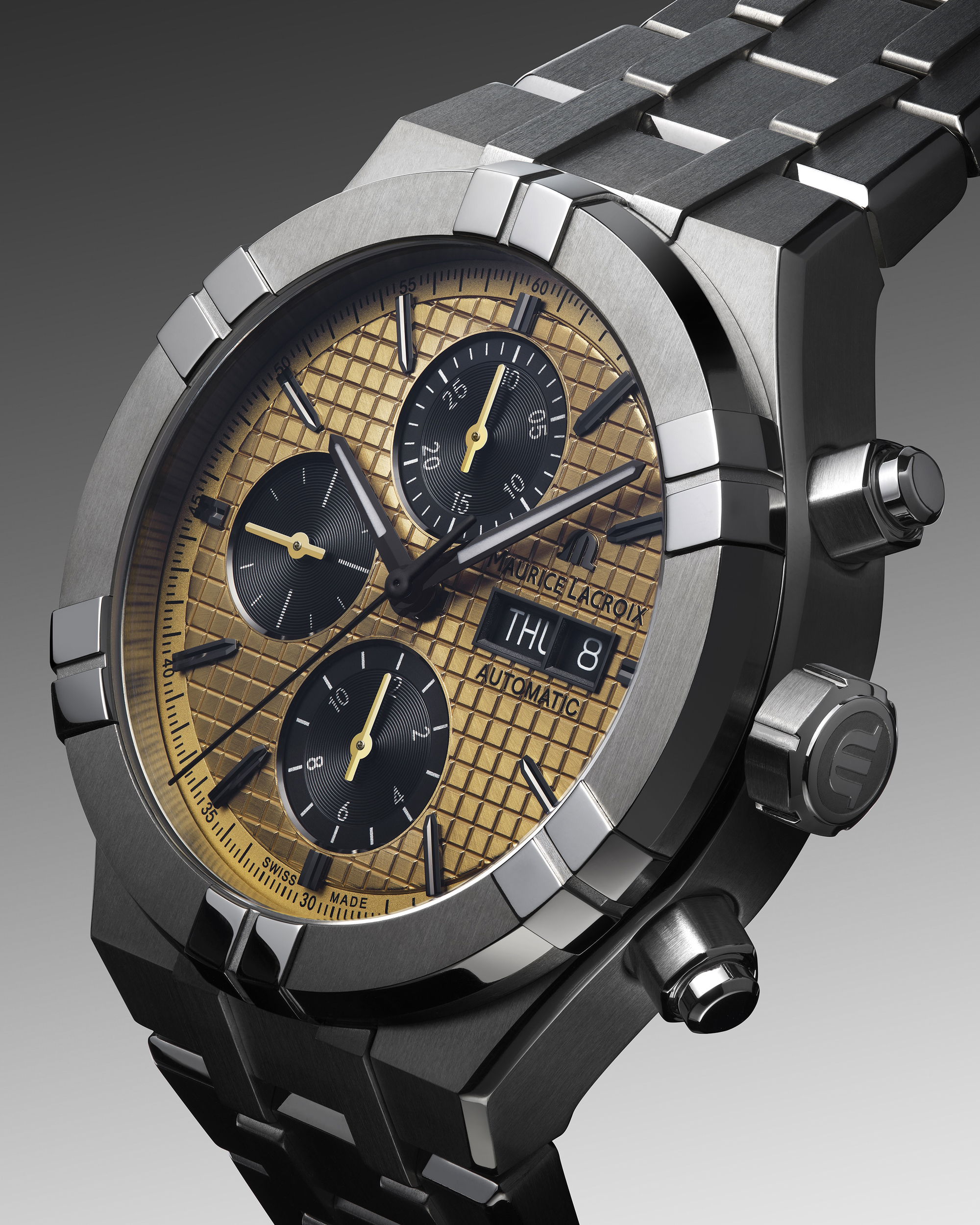 Aikon Automatic Titanium Chronograph 42 - Image 3
