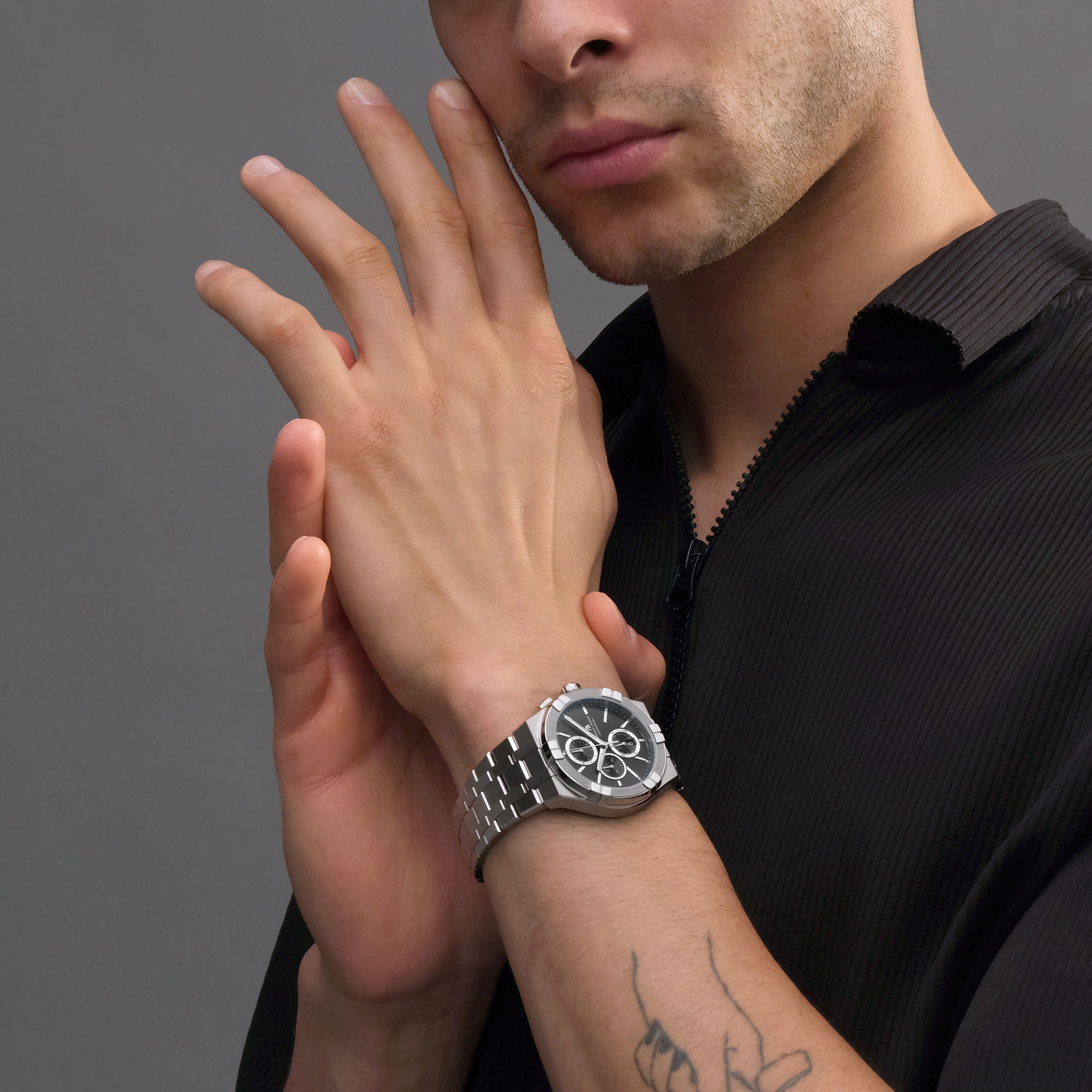 Aikon Quartz Chronograph 42 - Image 4