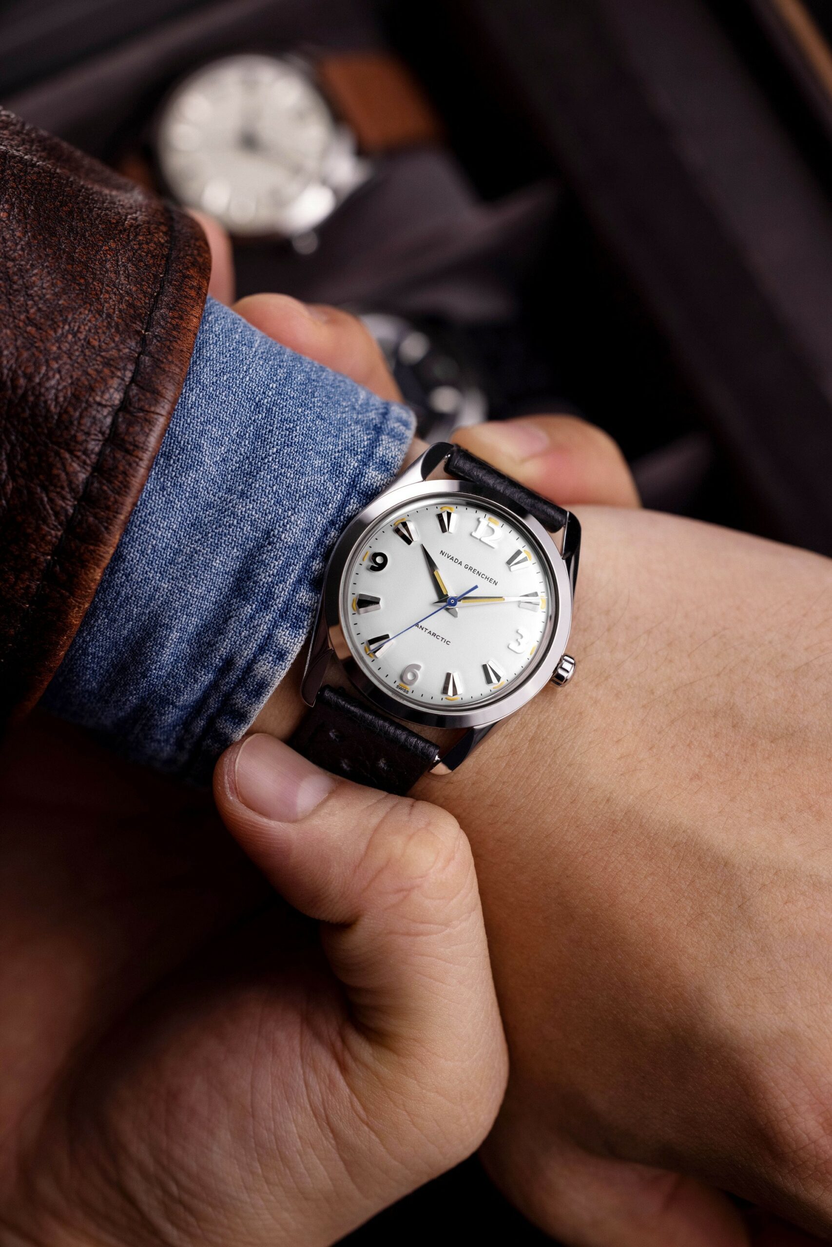 Antarctic 35 White & Beige - Image 7