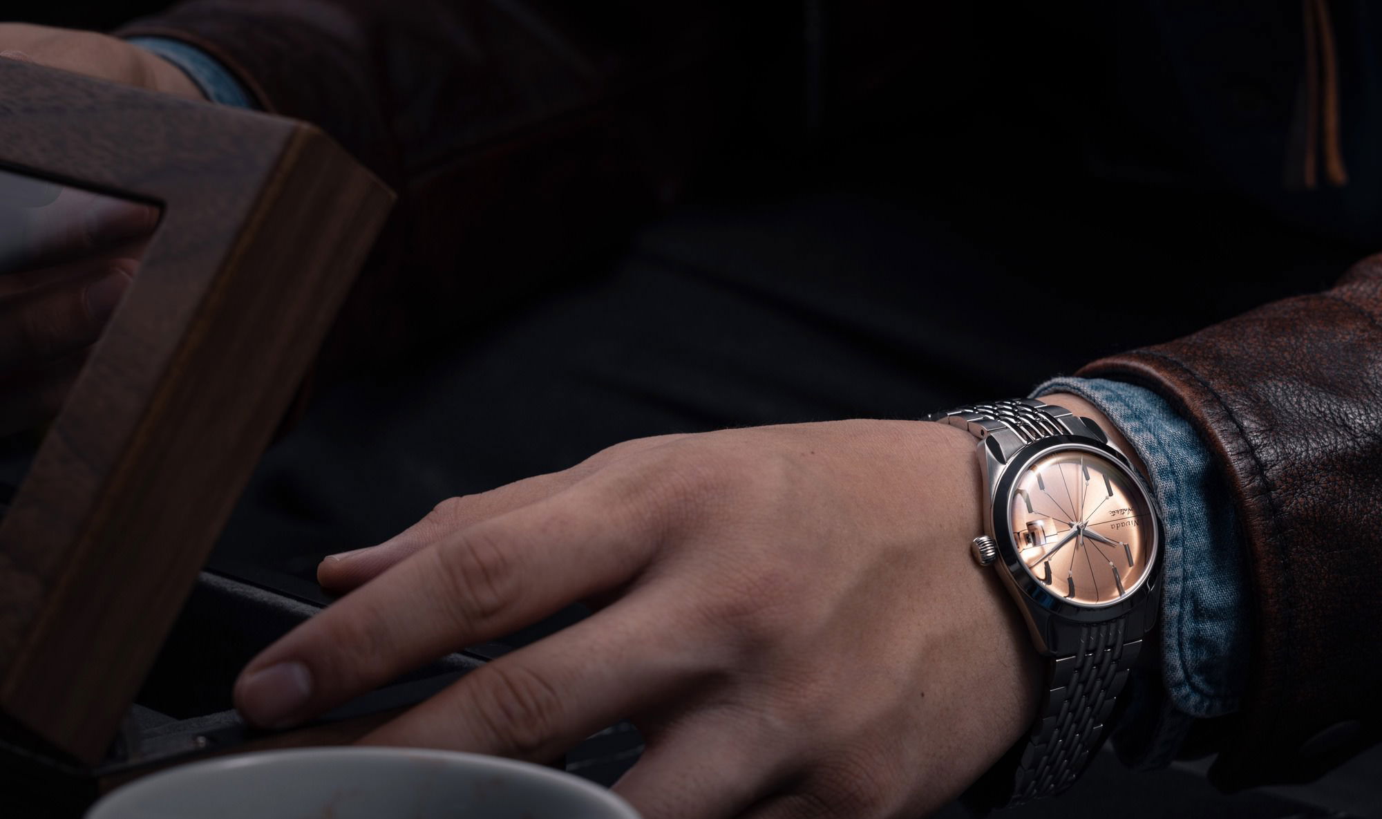 Antarctic Spider Salmon Date - Image 11