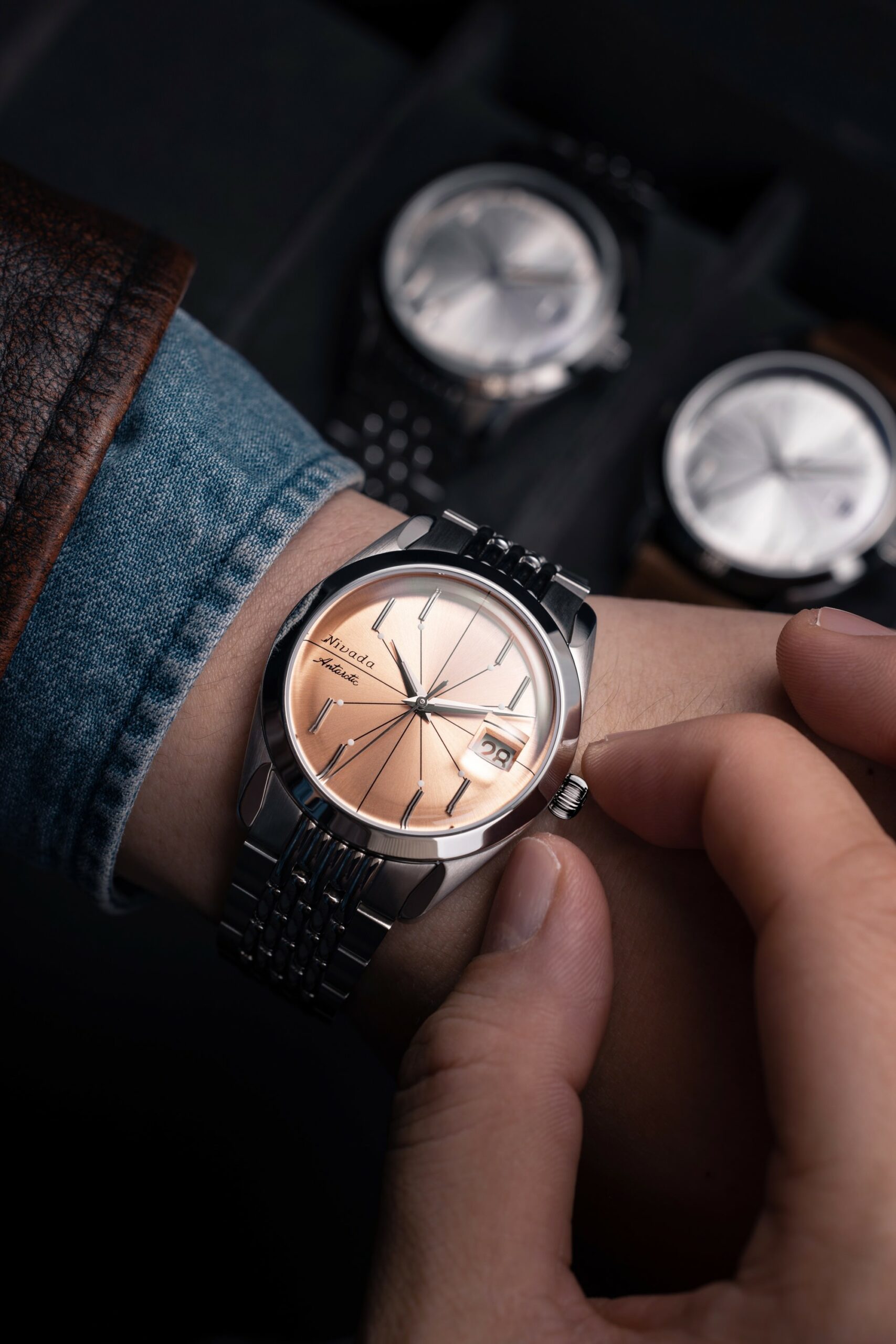 Antarctic Spider Salmon Date - Image 12