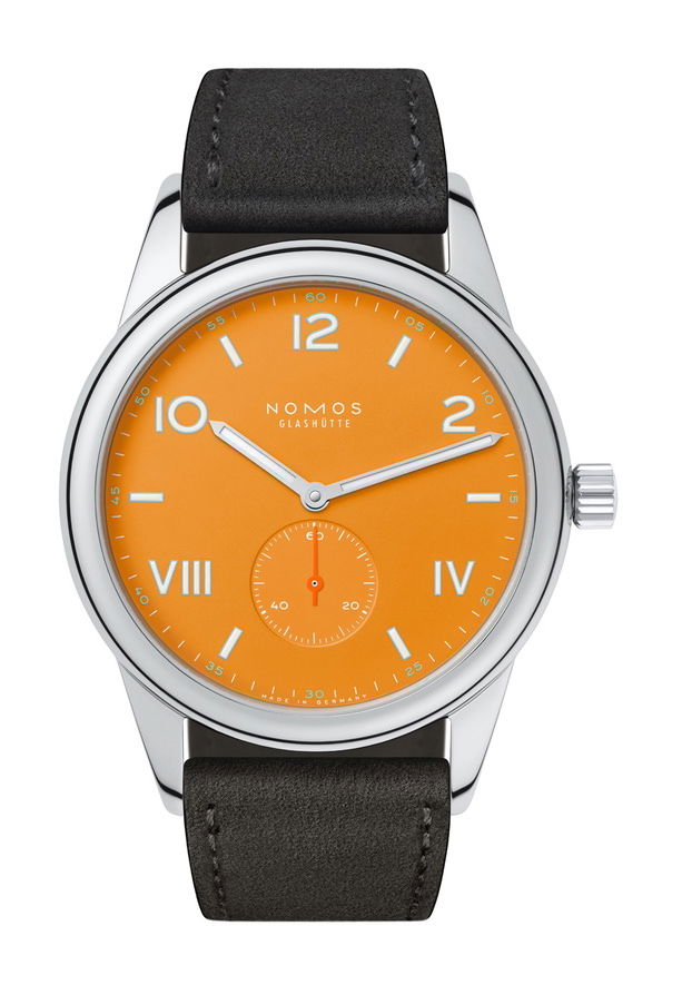 Club Campus 38 Orange Future