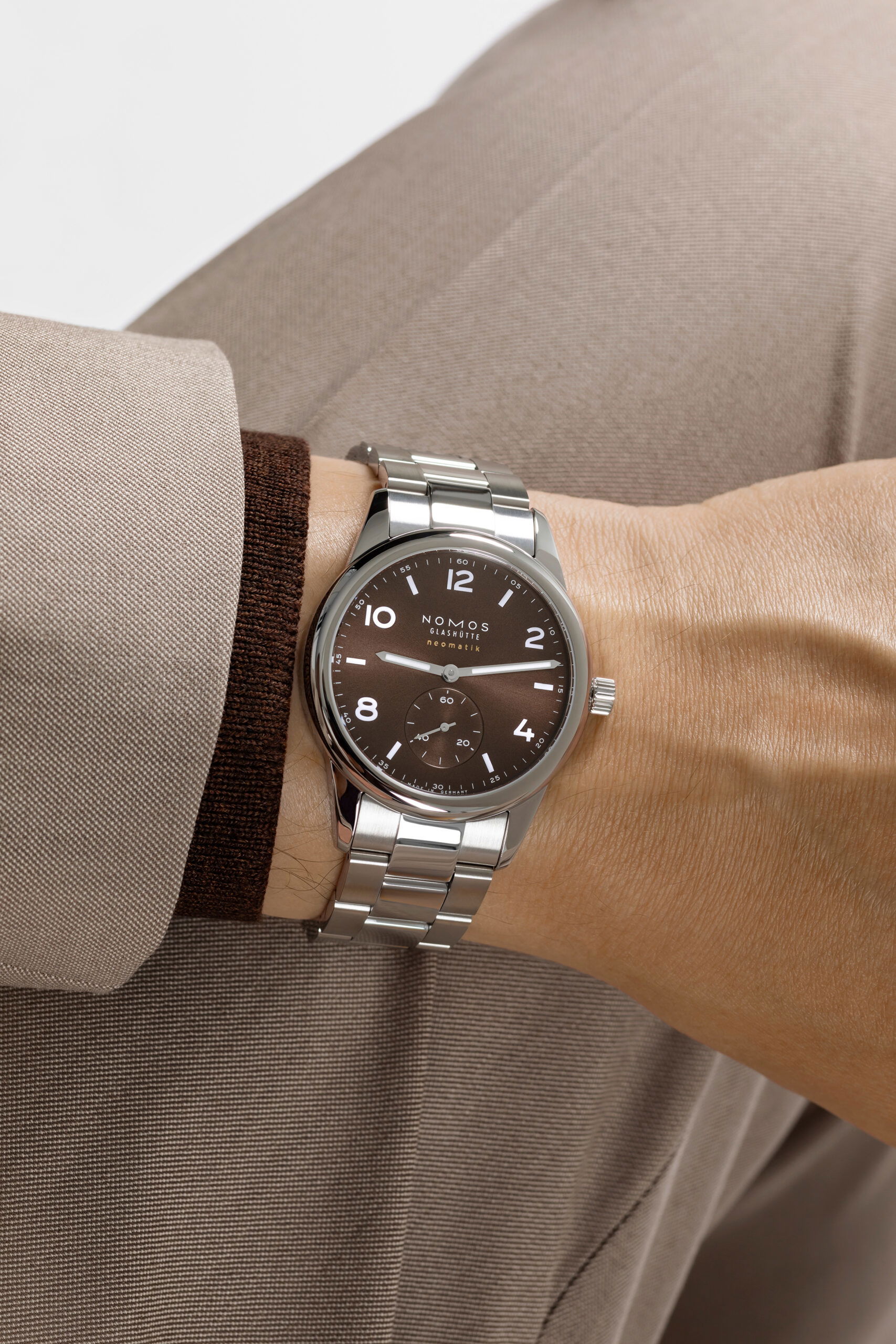 Club Sport neomatik 39 tobacco - Image 4