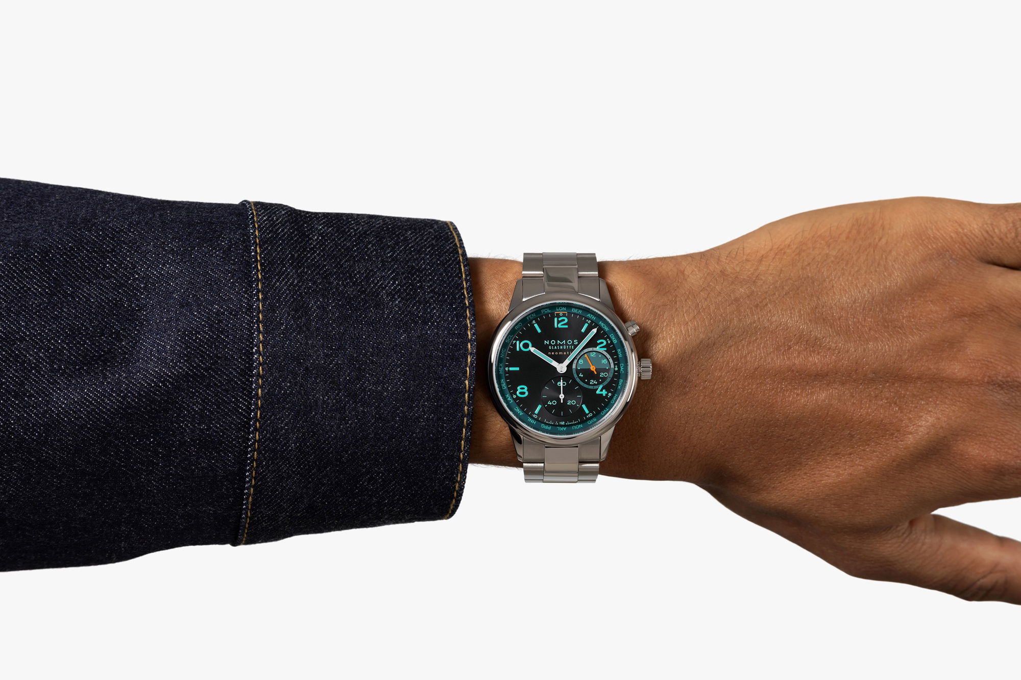 Club Sport neomatik Worldtimer Trace - Image 13