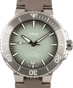 HandMade The Oris Aquis Date Green Dial Leather Strap