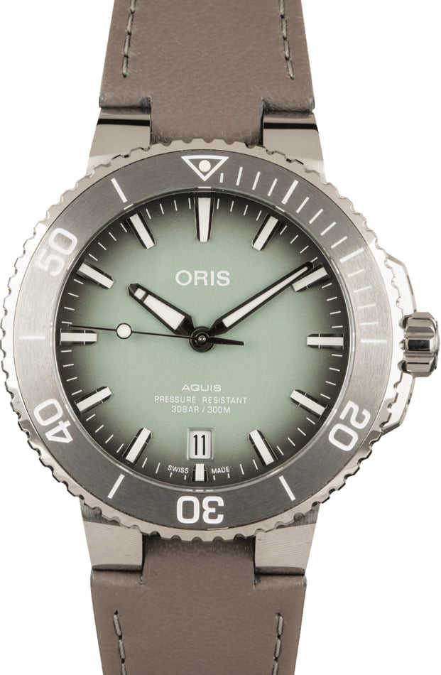 HandMade The Oris Aquis Date Green Dial Leather Strap