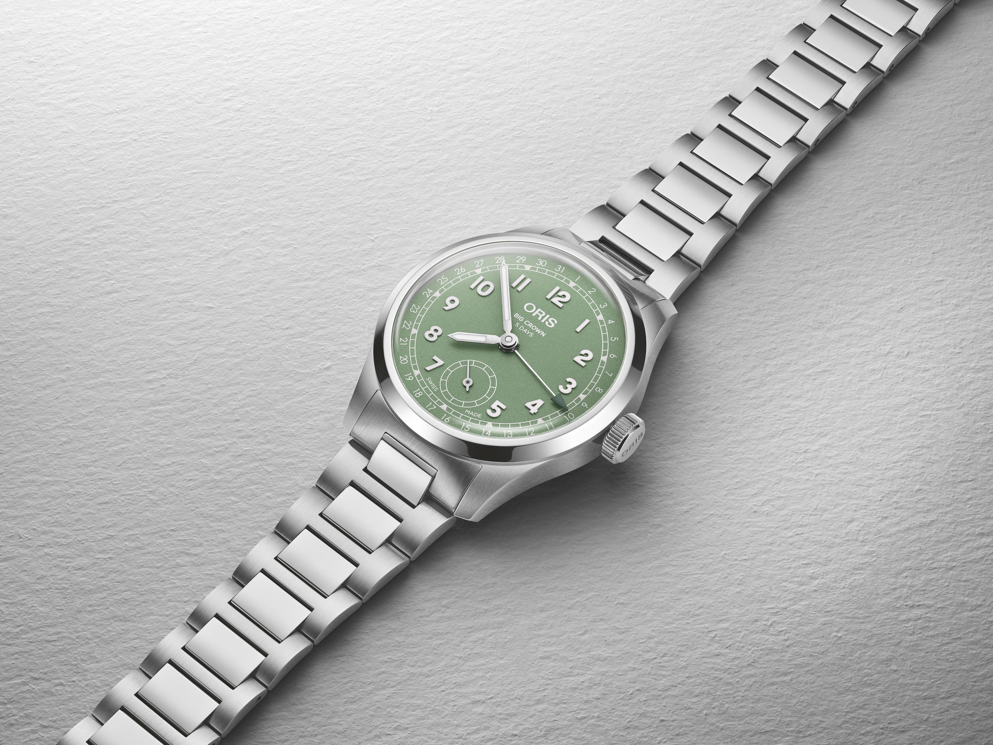 Big Crown Pointer Date Calibre 403 - Image 5